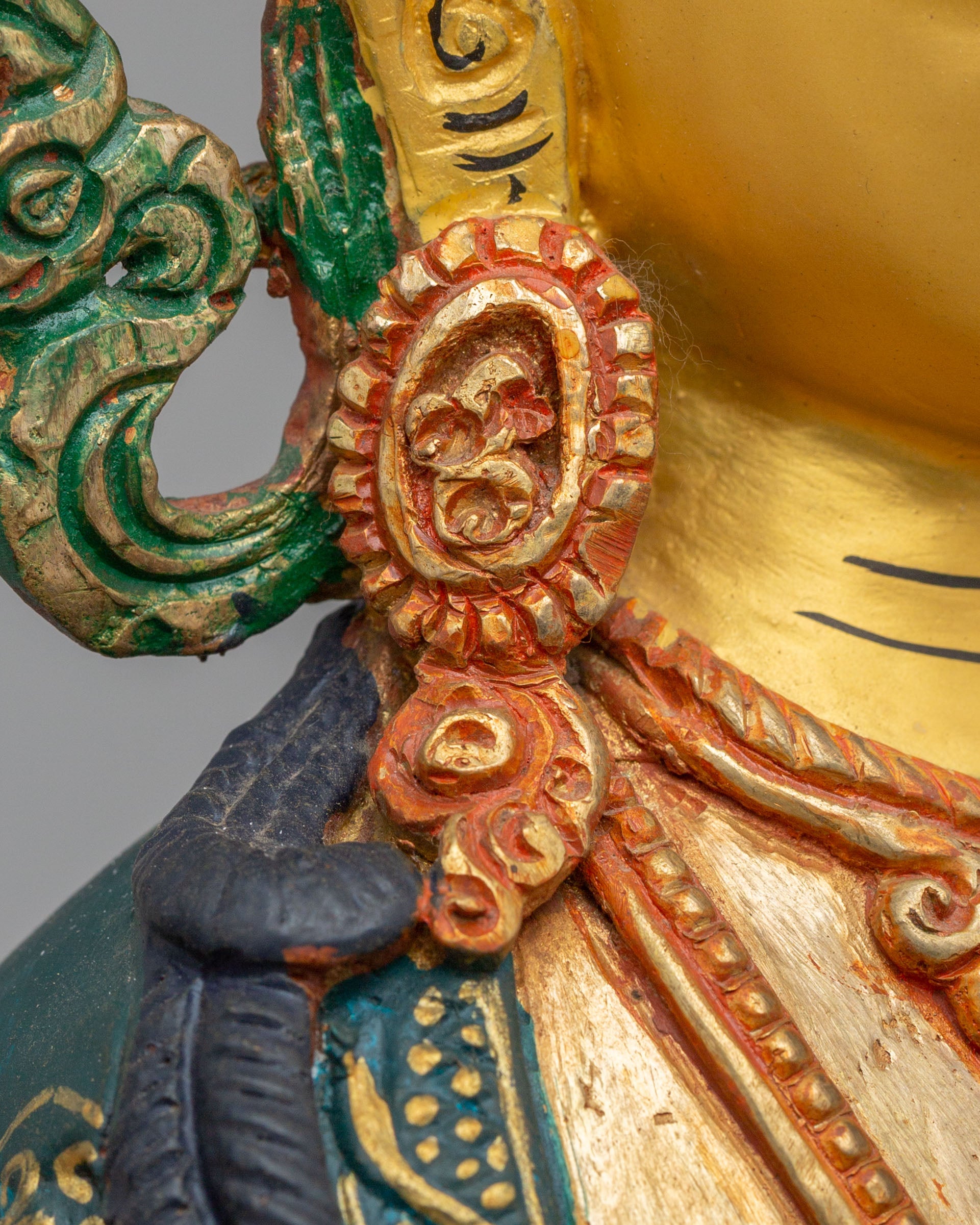 Sacred Altar Chenrezig Statue | Bodhisattva of Compassion