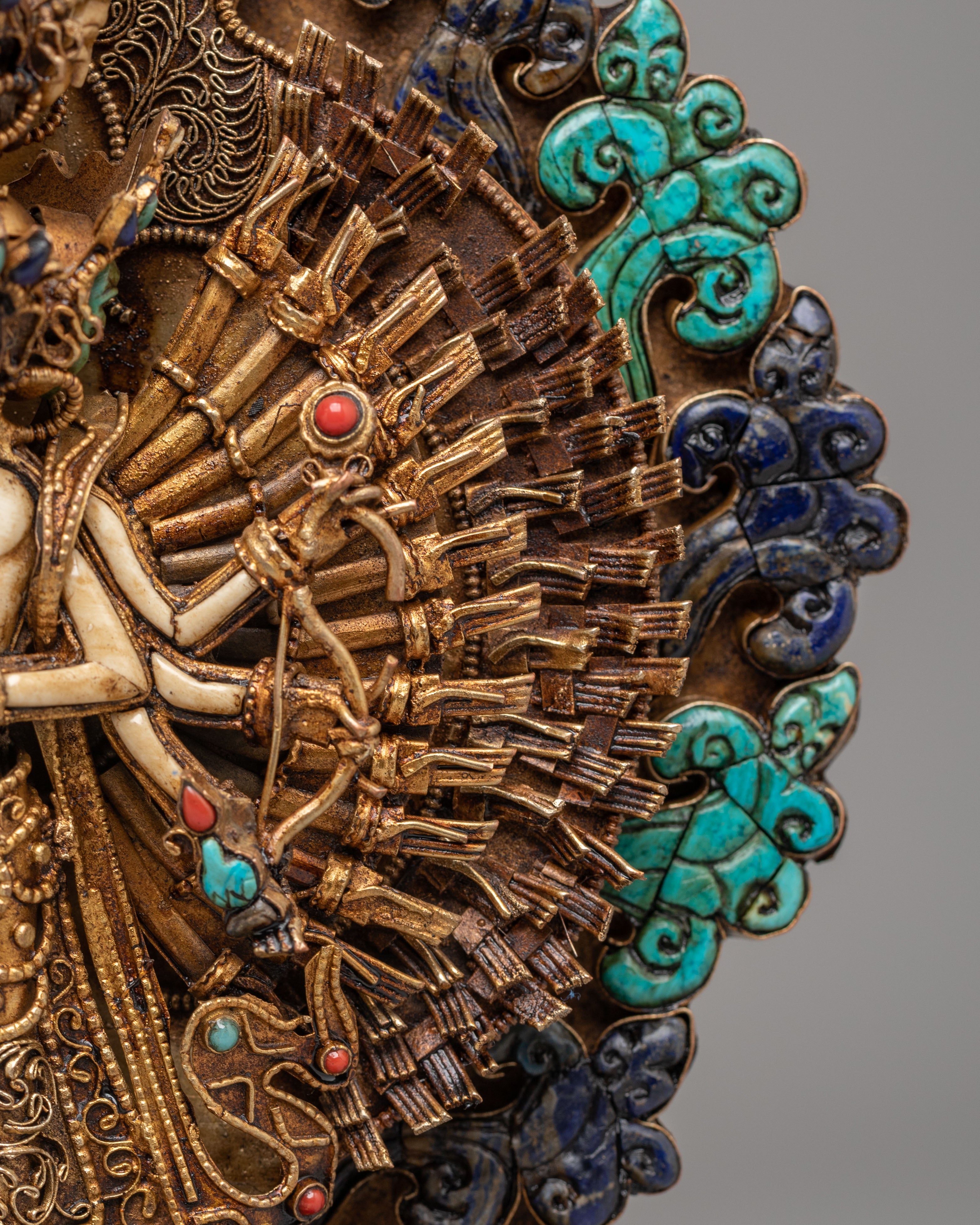 Traditional Thousand-Armed Chenrezig Statue | 1000 Arms Bodhisattva Artwork