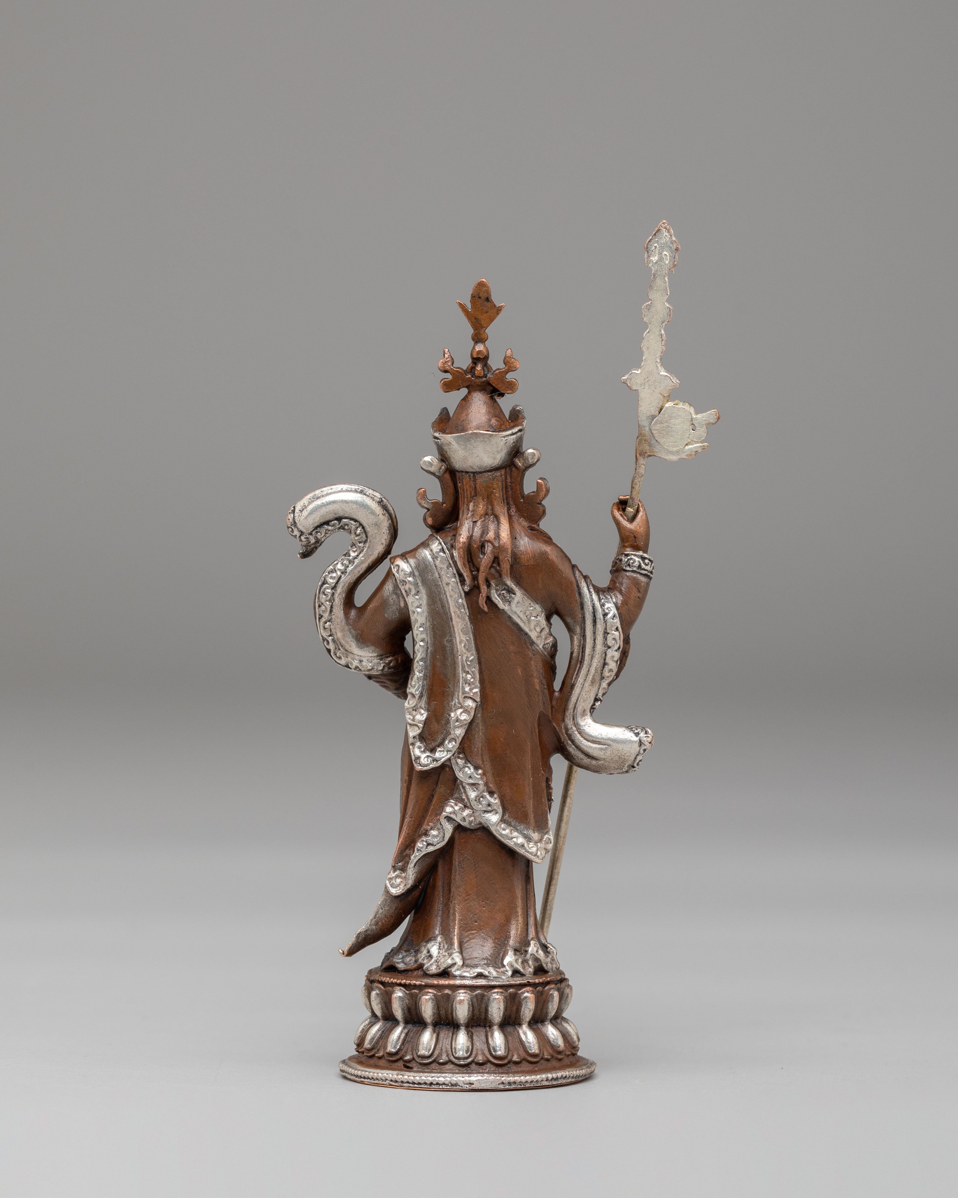 Sacred Standing Padmasambhava Statue | Symbol of Spiritual Enlightenment