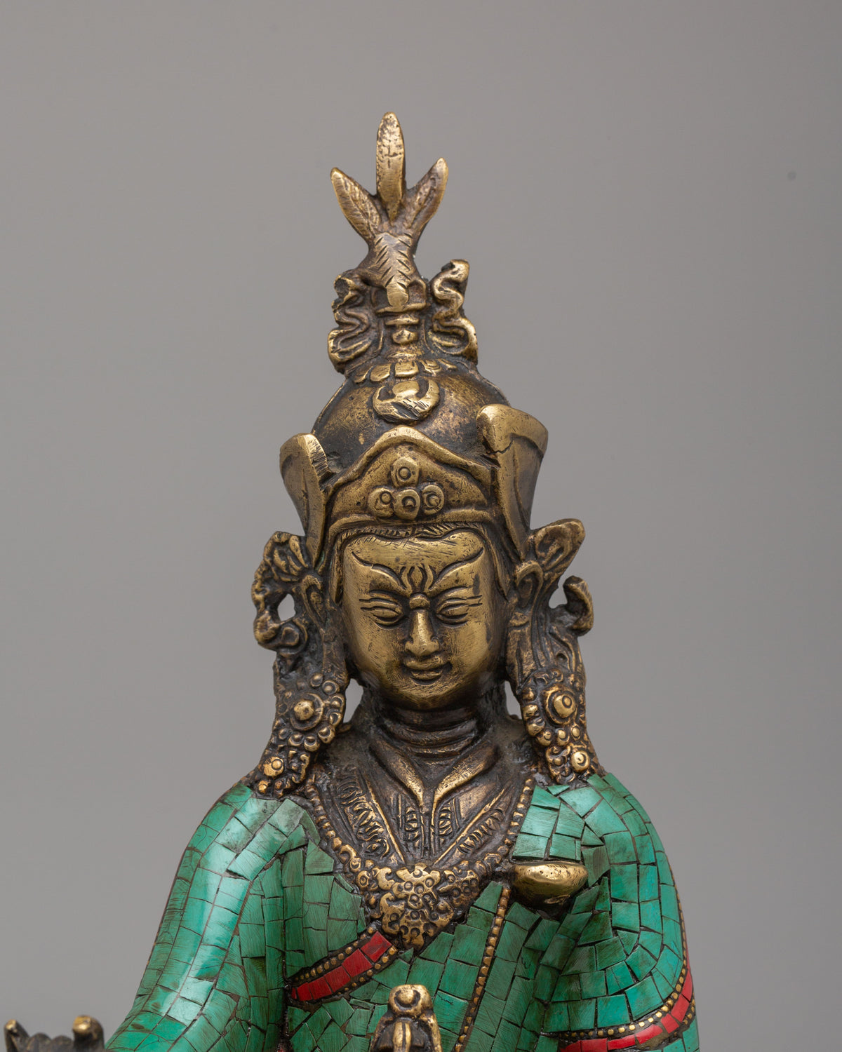 Traditional Guru Rinpoche Statue | Tibetan Masterpiece for Meditation & Rituals