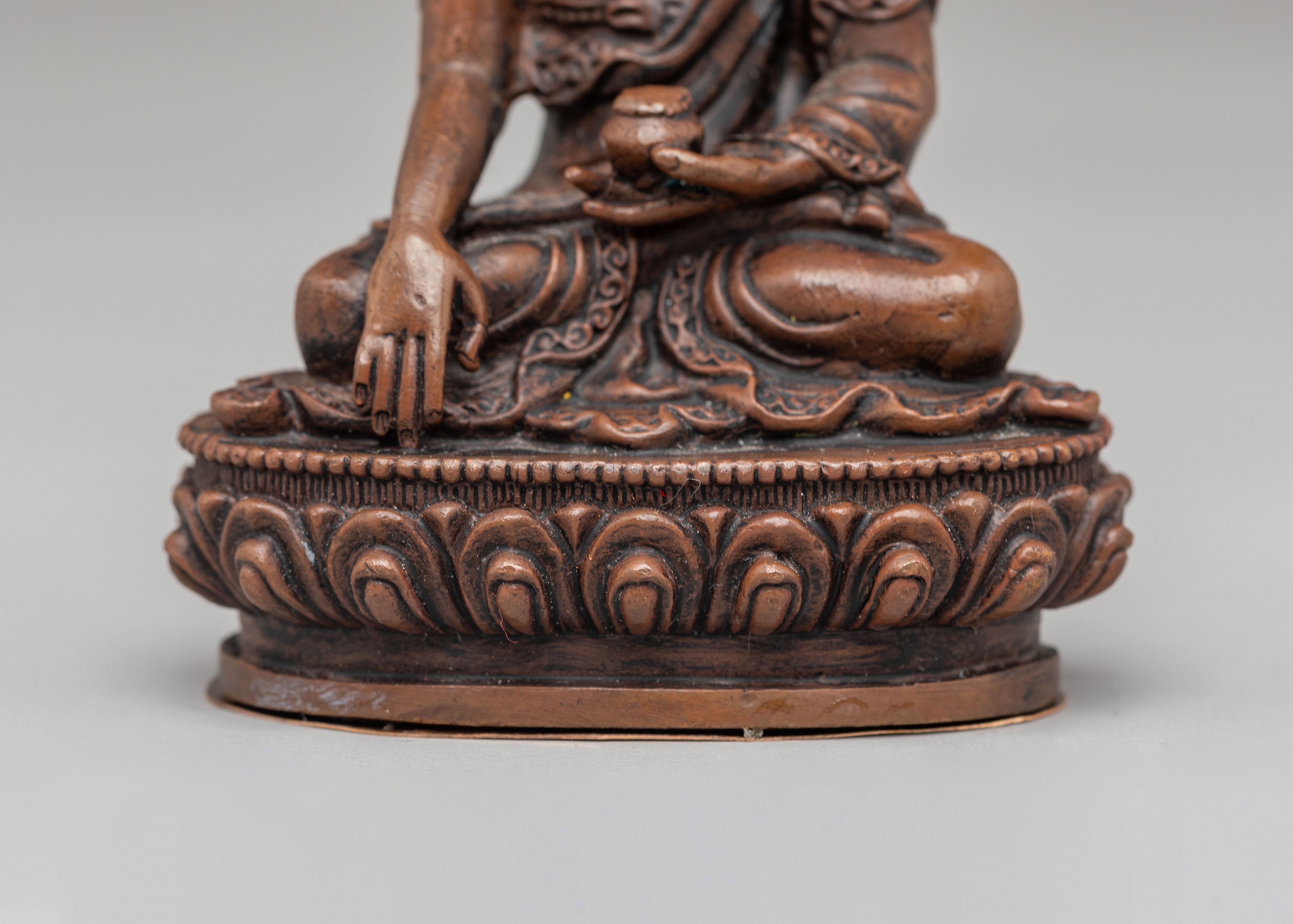 Spiritual Himalayan Shakyamuni Buddha Statue | Machine-Made Copper Sculpture