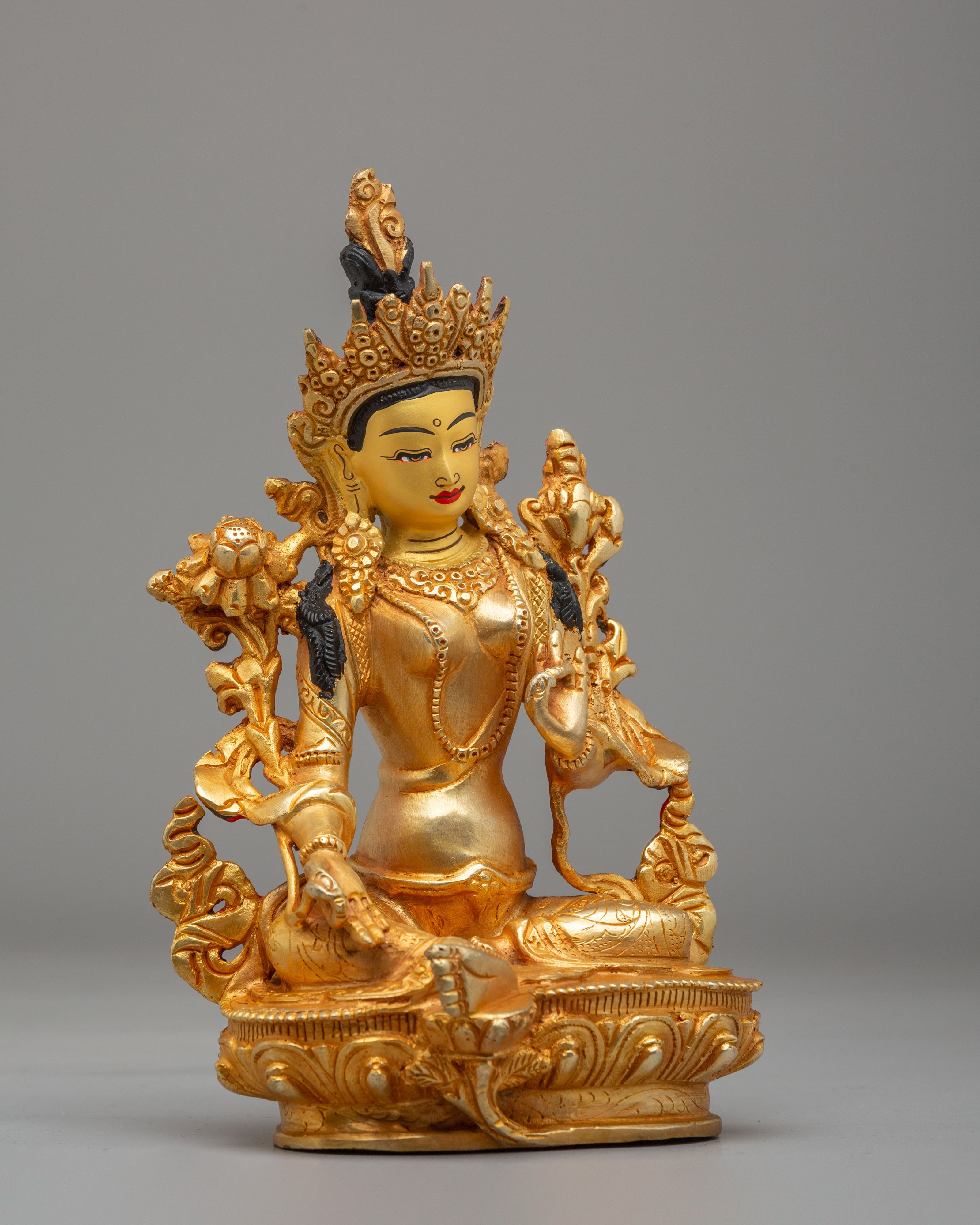Shyama Tara Deity Statue | Traditional Himalayan Artwork