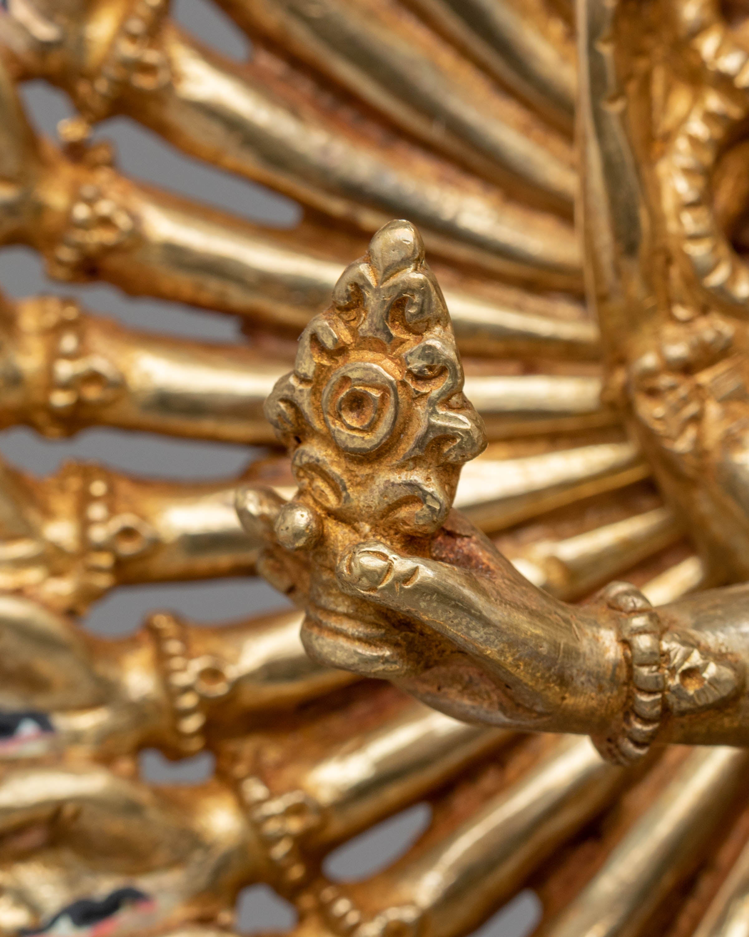 Handcrafted 1000 Armed Buddhist Chenrezig Statue | Compassionate Deity of Healing