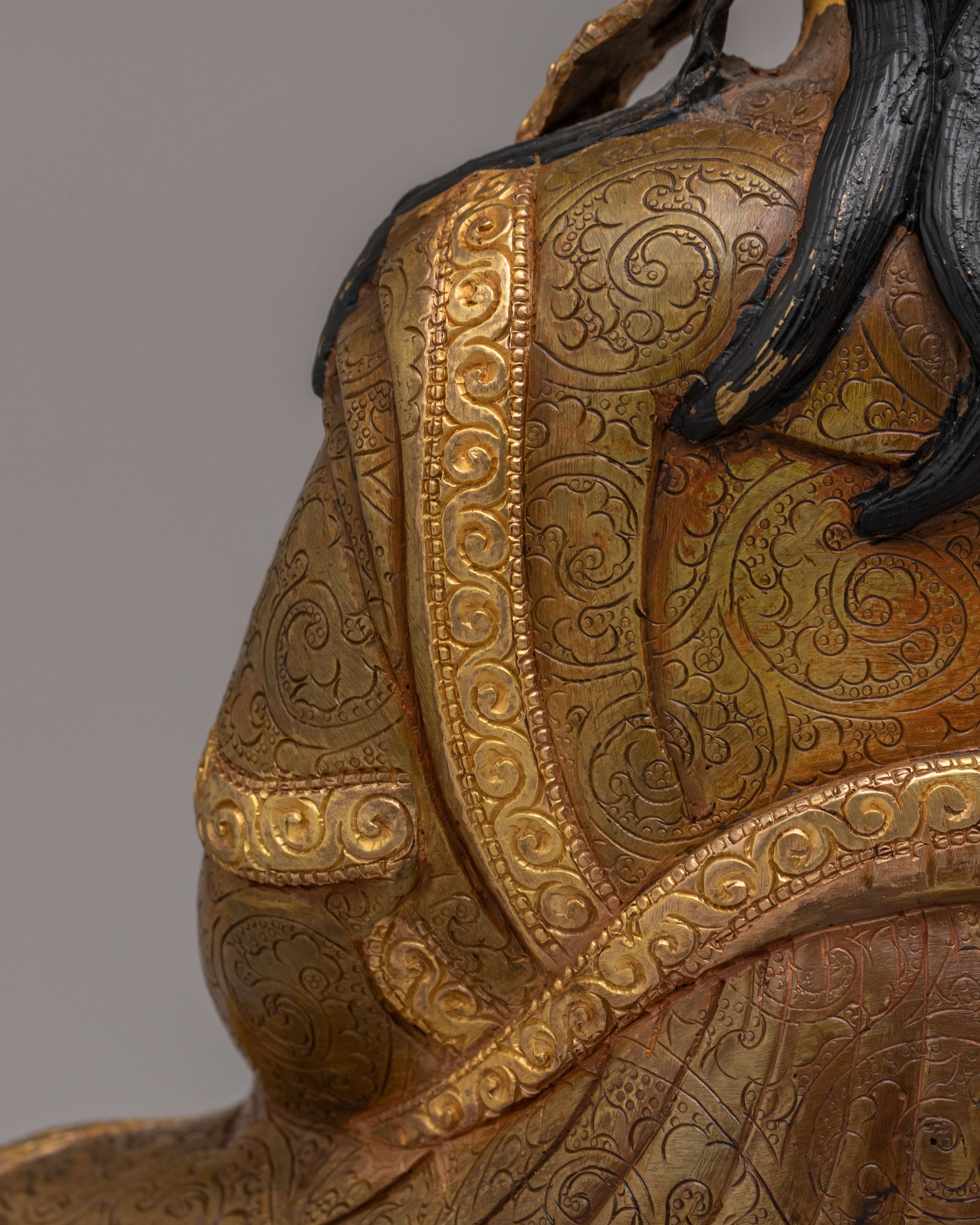 Sacred Guru Rinpoche Statue | Handcrafted Tibetan Deity Figure