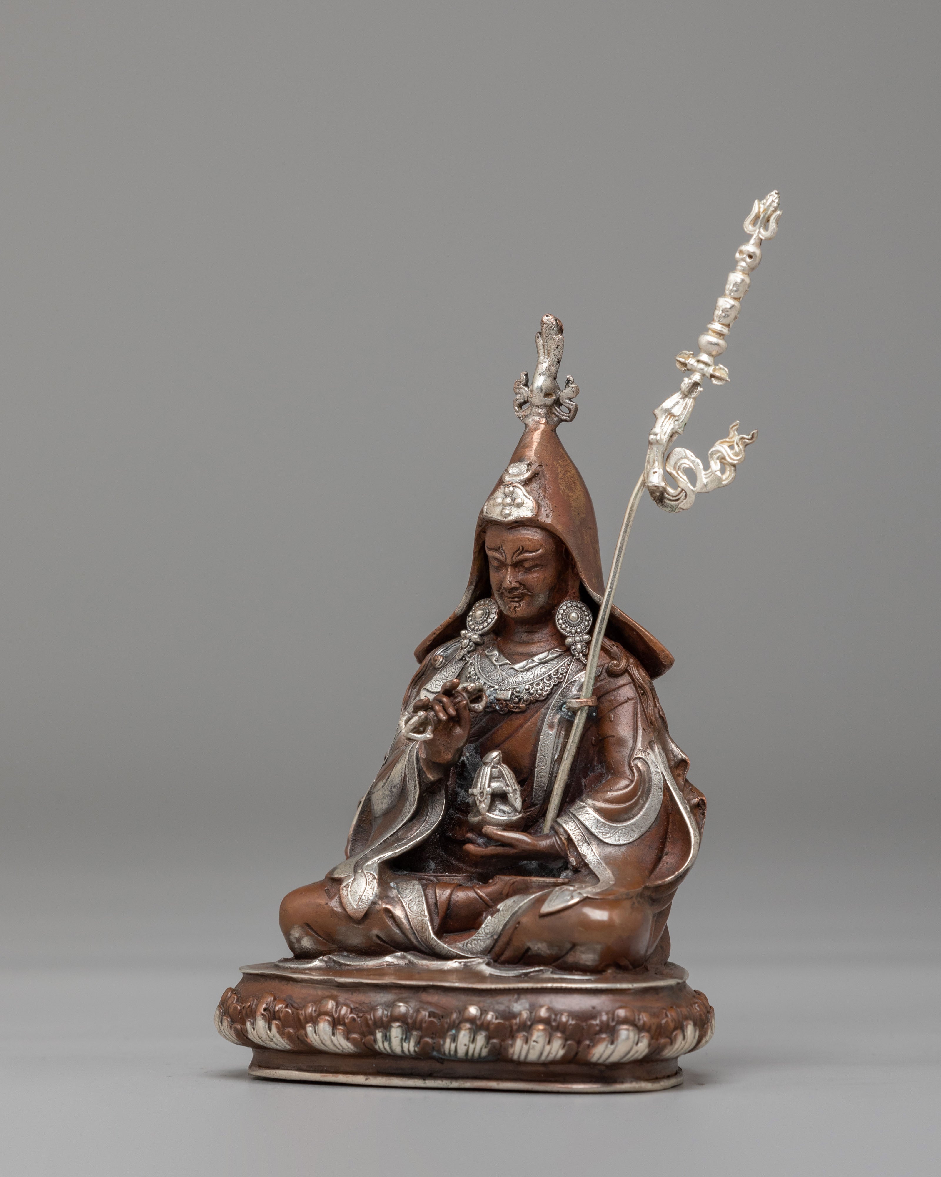 Handmade Guru Tsokye Dorje Statue | Tibetan Guru Rinpoche Art