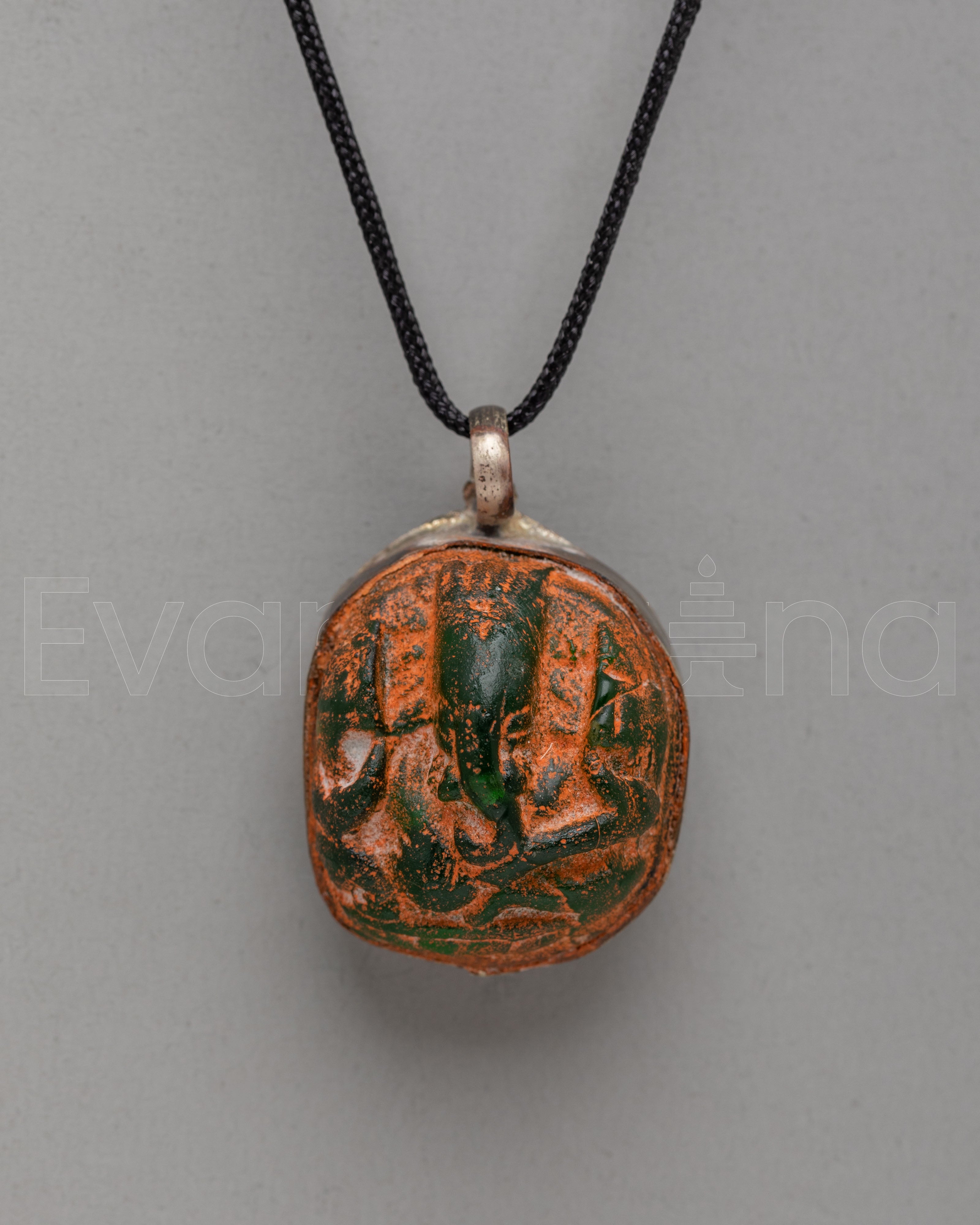Spiritual Prayer Locket | Carved Sacred Deity Amulet
