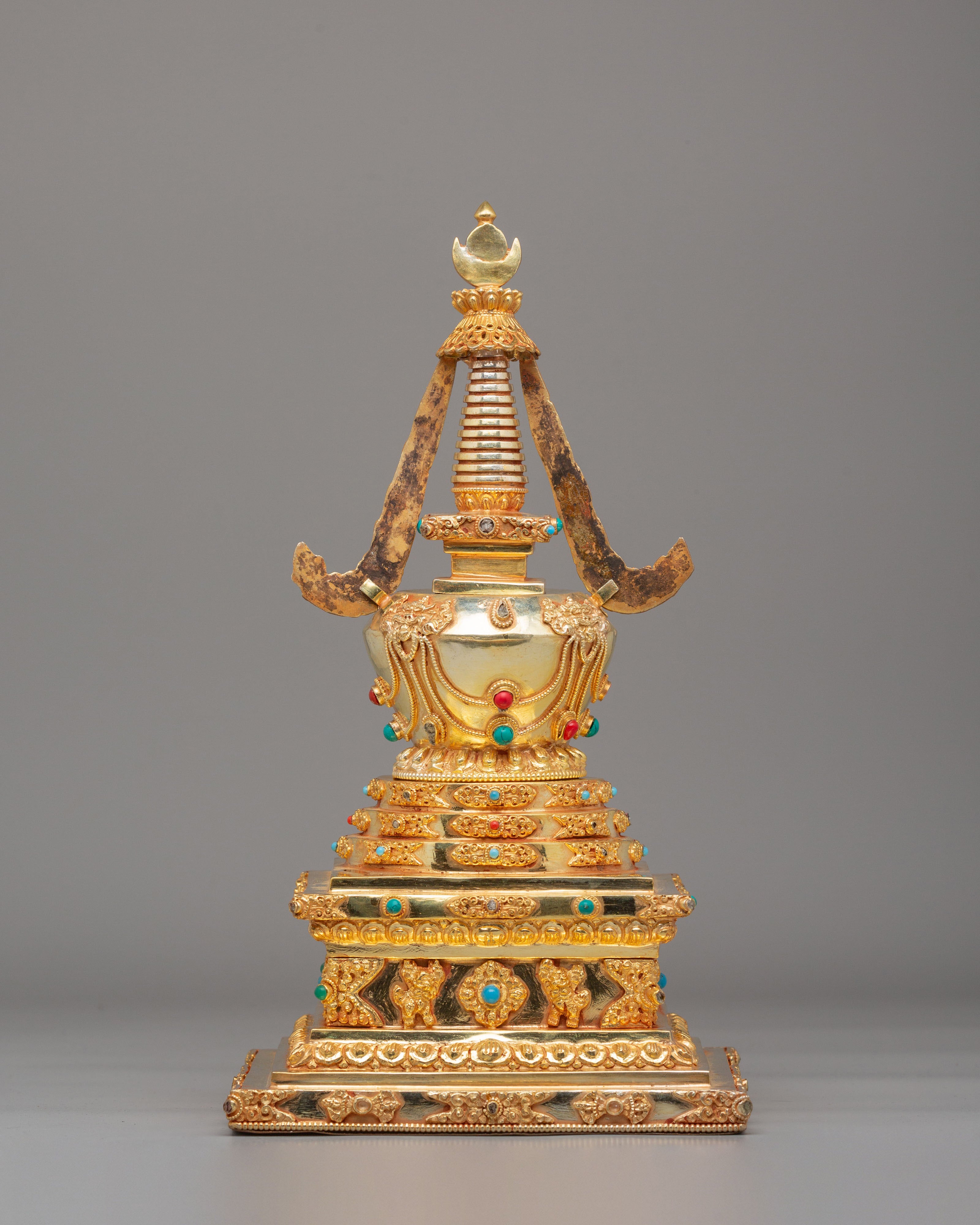 Traditional Buddhist Namgyalma Chorten | Tibetan Spiritual Shrine Art