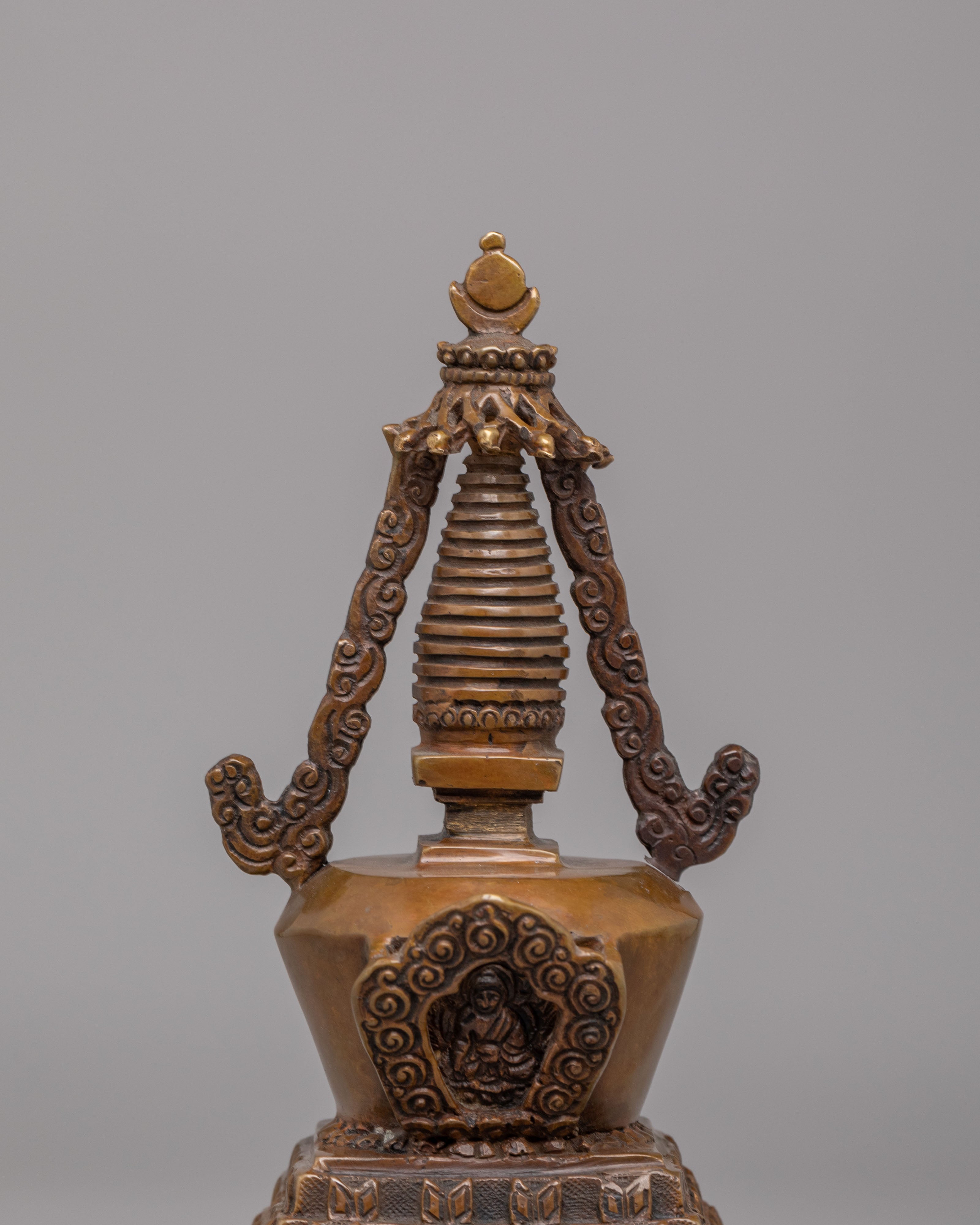 Eight Buddhist stupa set | A Sacred Symbol of Spiritual Enlightenment