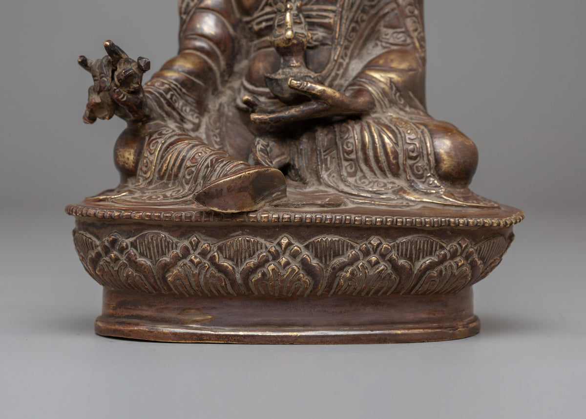 Tibetan Spiritual Guru Rinpoche Statue | Symbol of Wisdom & Compassion