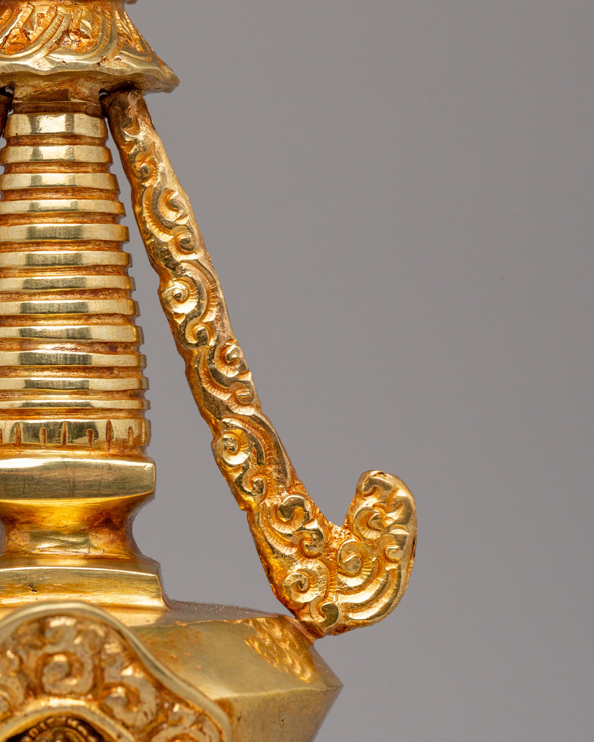 Buddhist Enlightenment Chorten | Symbol of Spiritual Awakening