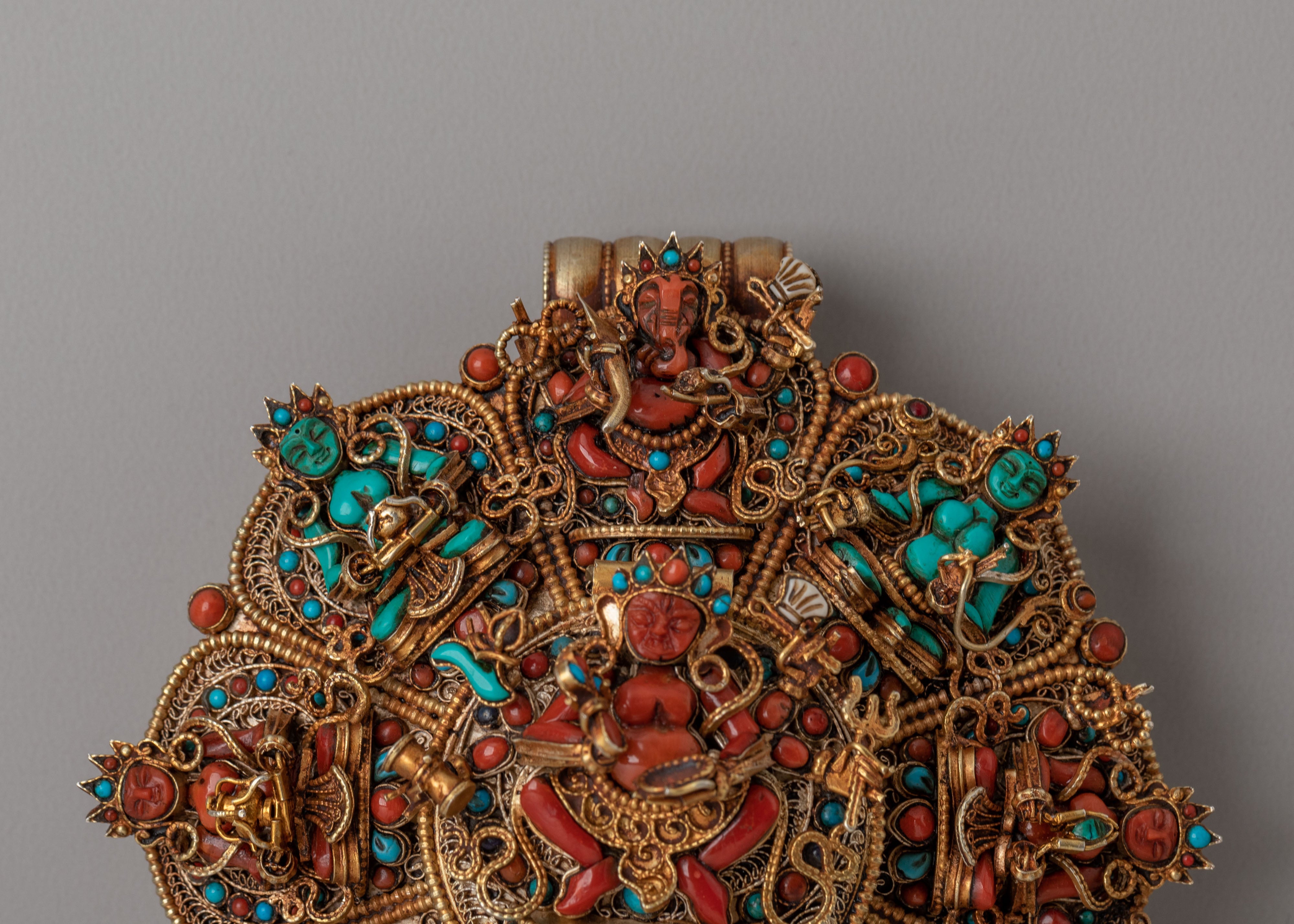 Ghau Box Locket with Deities | Traditional Tibetan Art