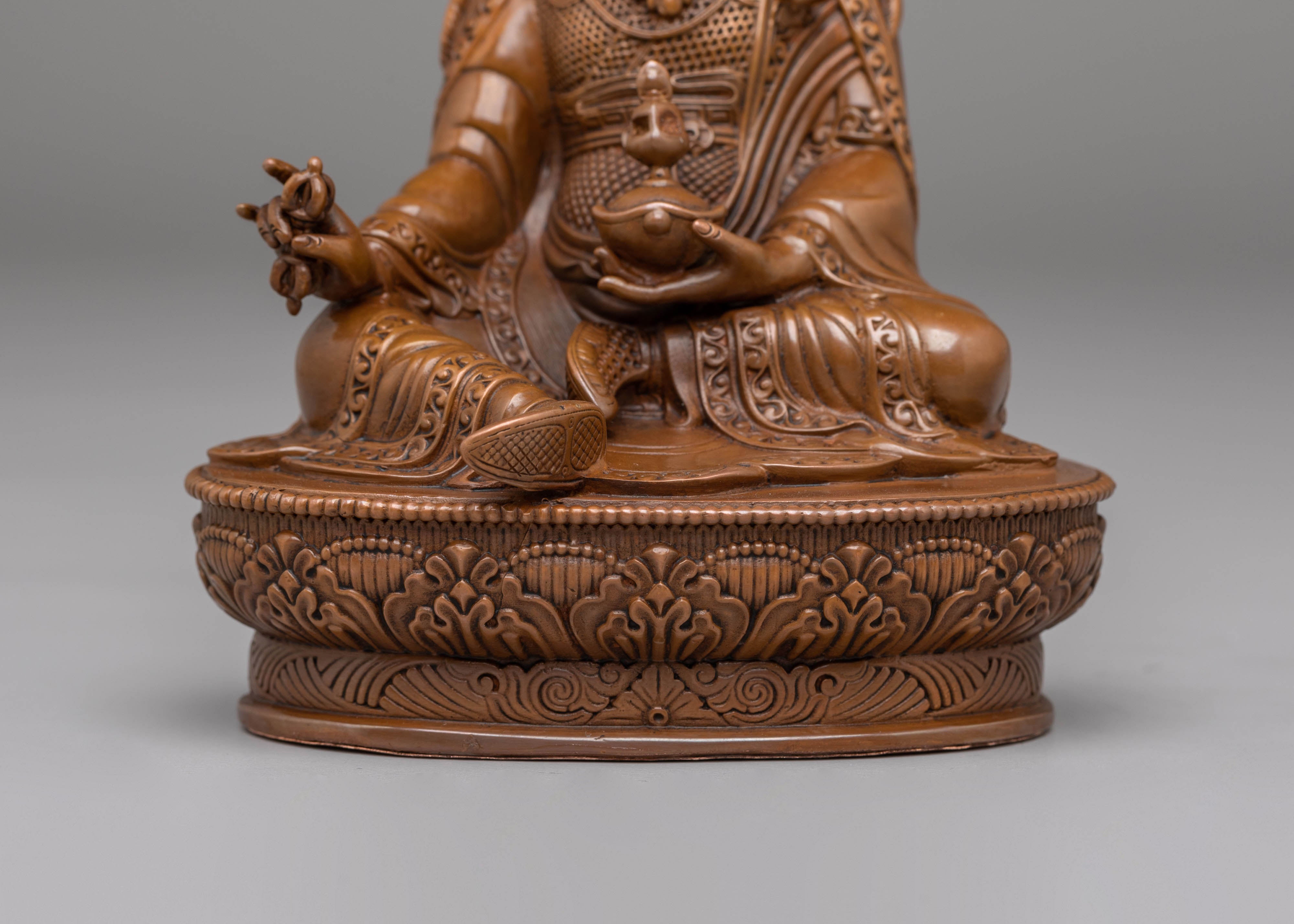 Guru Rinpoche Spiritual Statue | Master of Wisdom and Vajrayana Teachings