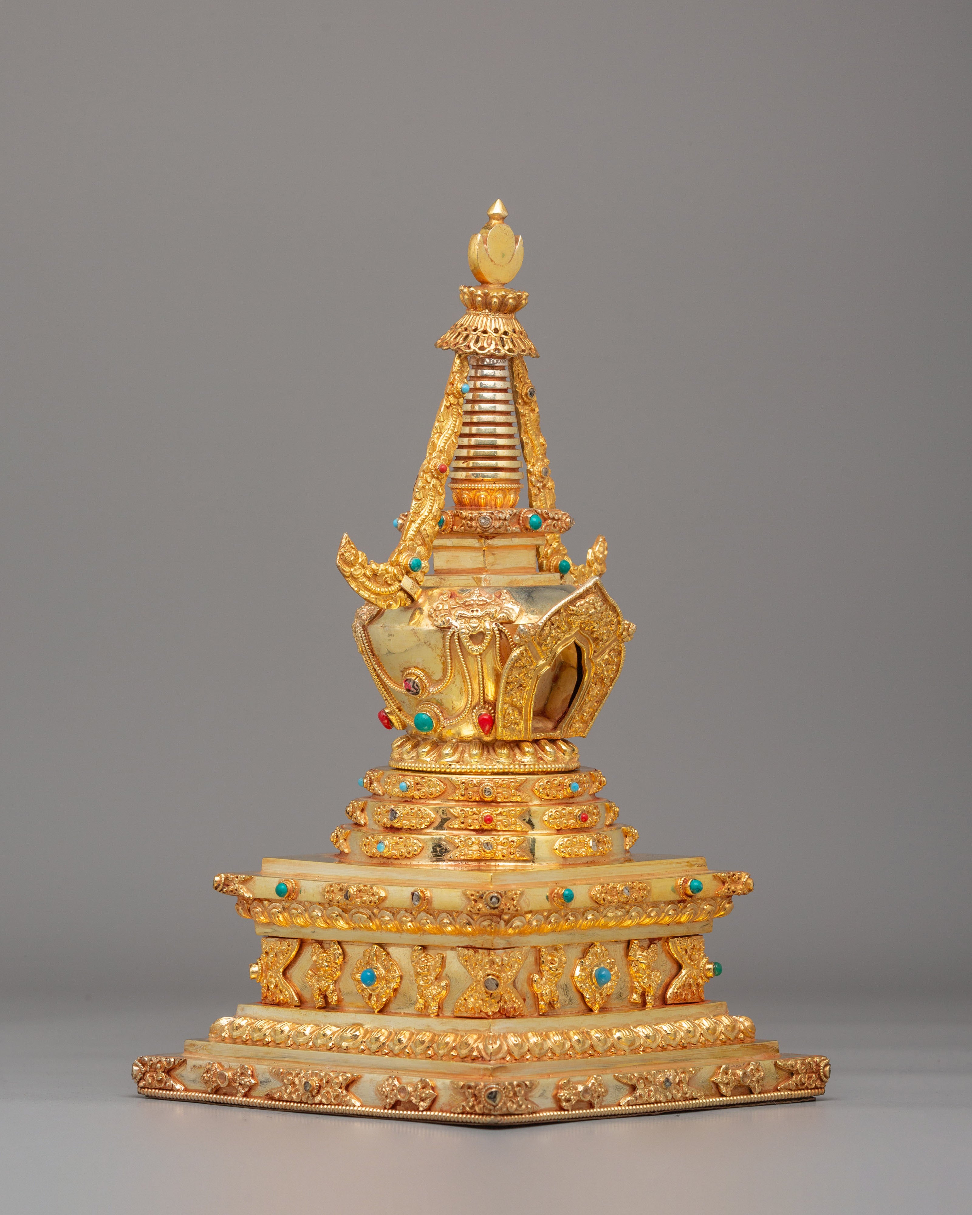 Traditional Buddhist Namgyalma Chorten | Tibetan Spiritual Shrine Art