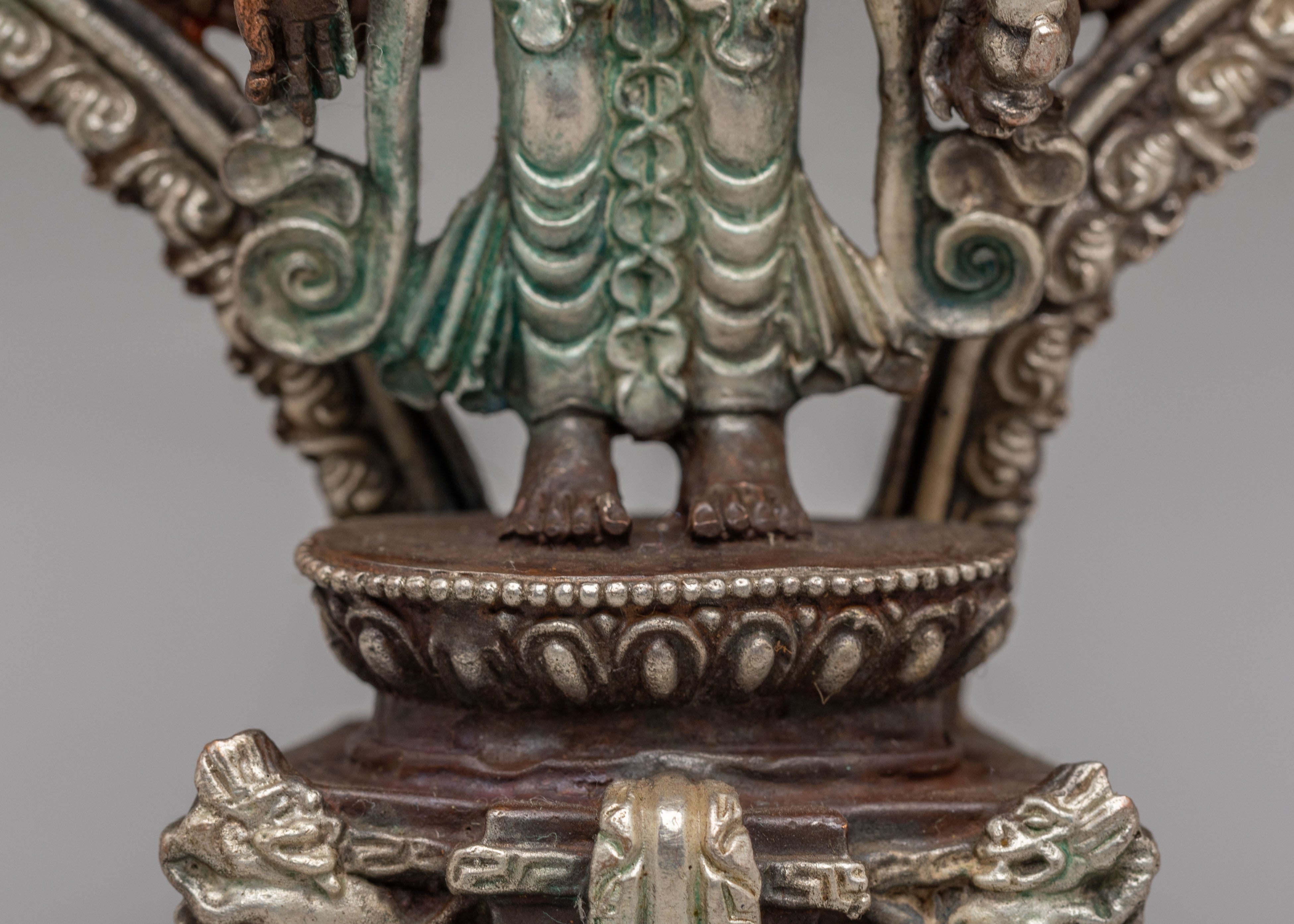 Tibetan Thousand-Armed Chenrezig Statue | Buddhist Altar Decor
