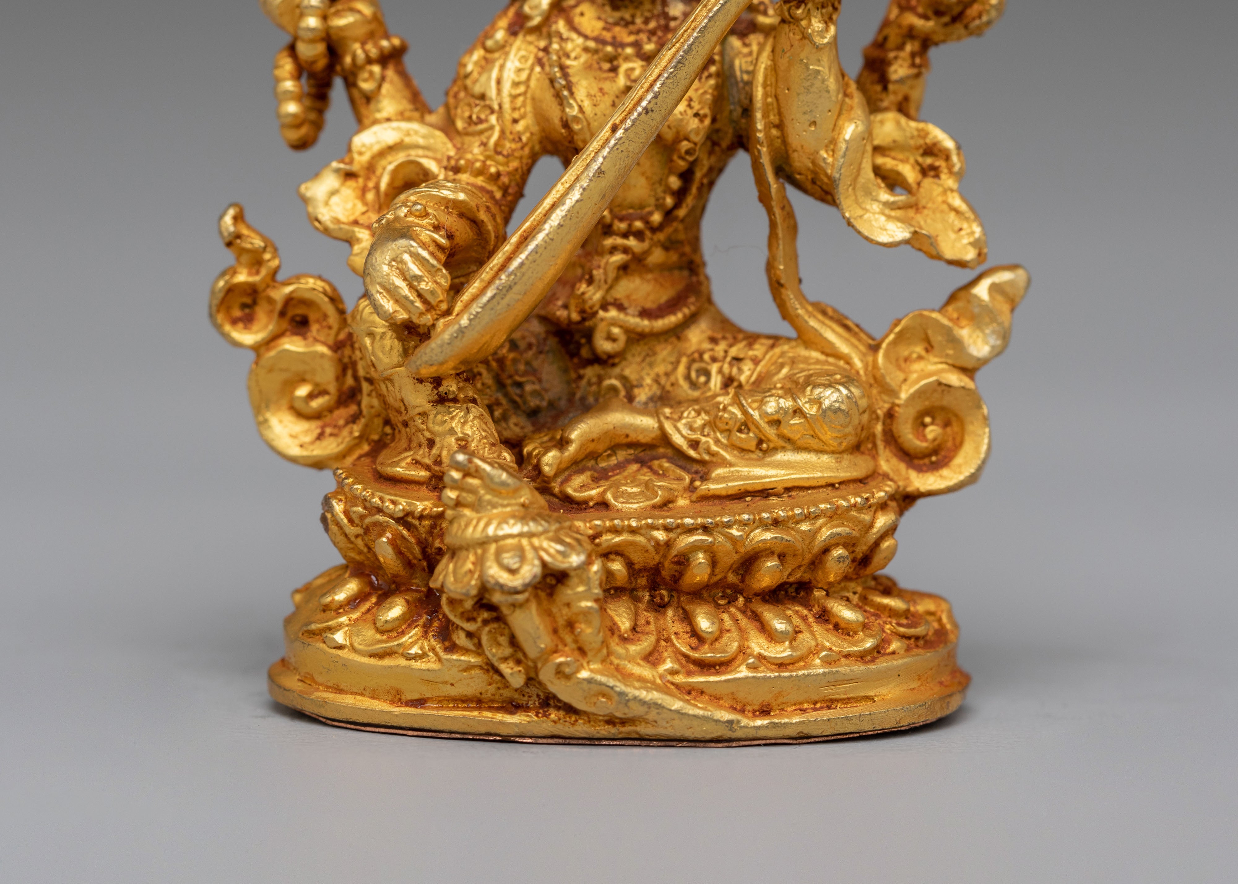 Traditional Saraswati Altar Statue | Goddess of Wisdom Decor