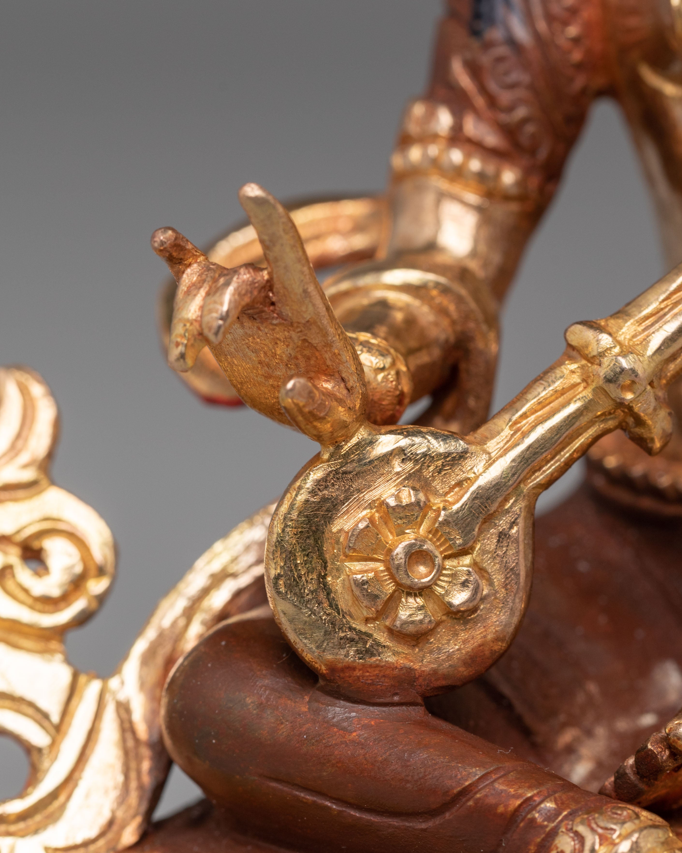 Saraswati Statue: The Goddess of Wisdom | Ideal for Sacred Shrine