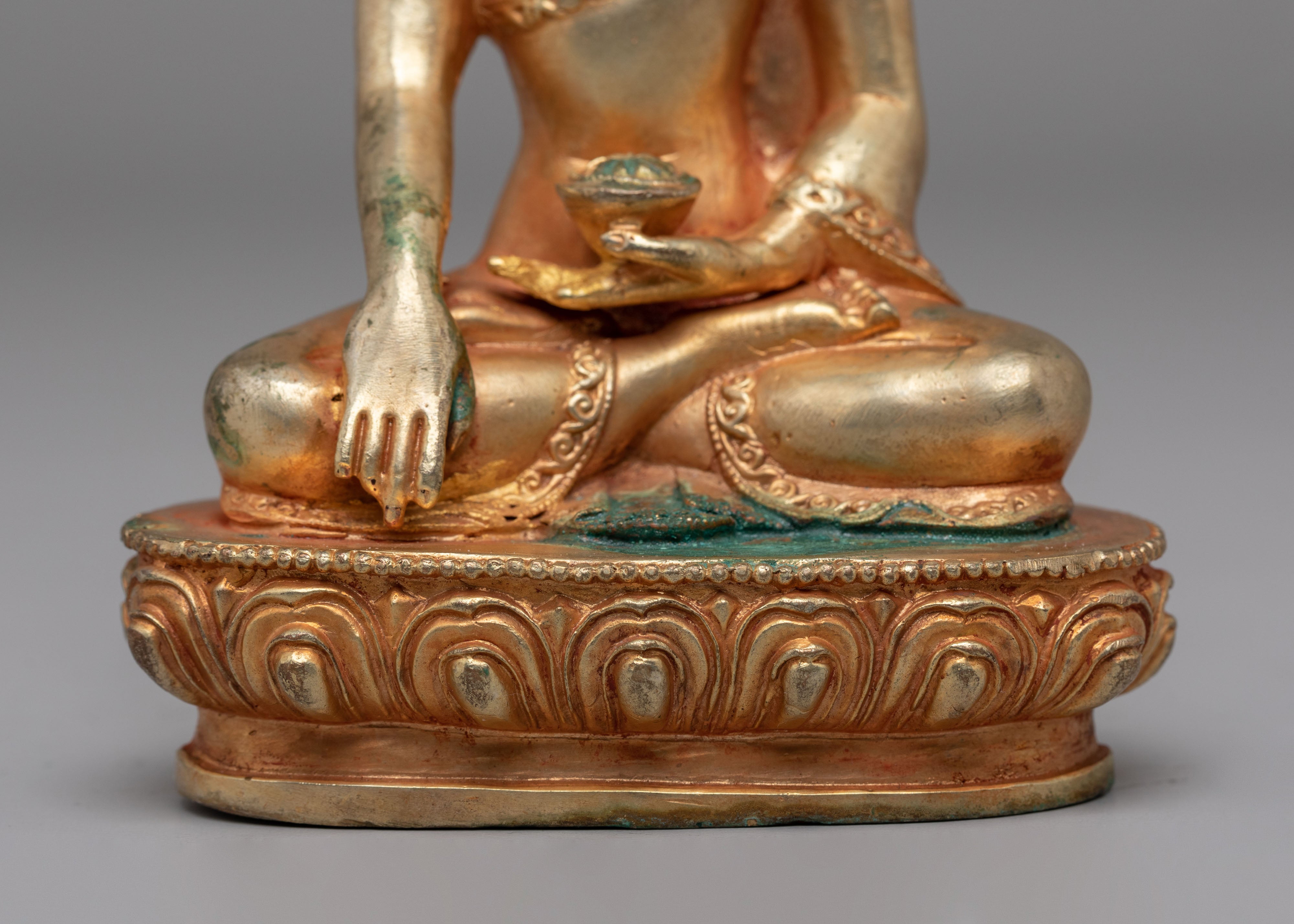 Handcrafted Shakyamuni Buddha Sculpture for Peace | Spiritual Decor