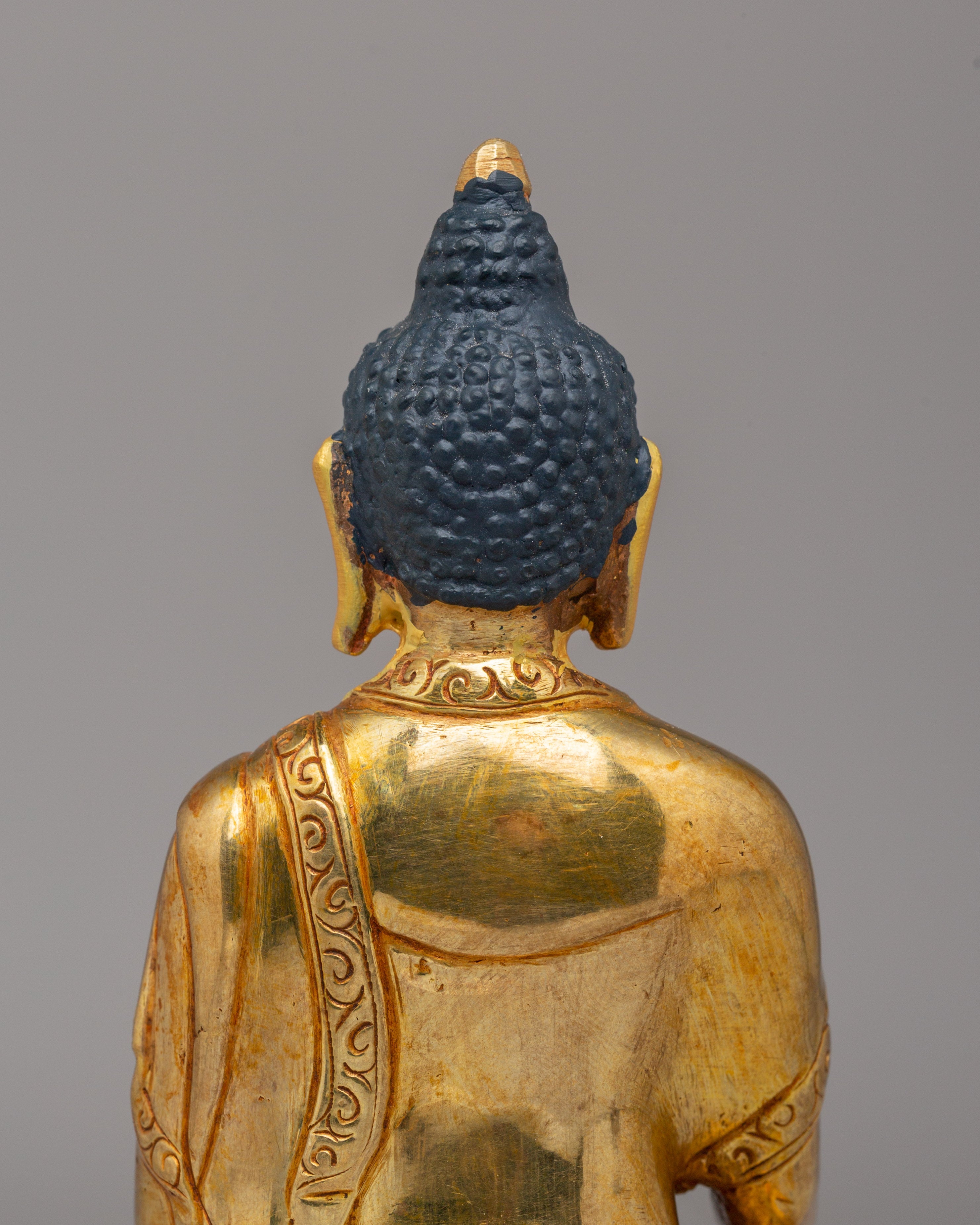 Golden Shakyamuni Buddha Statue | Symbol of Enlightenment and Serenity