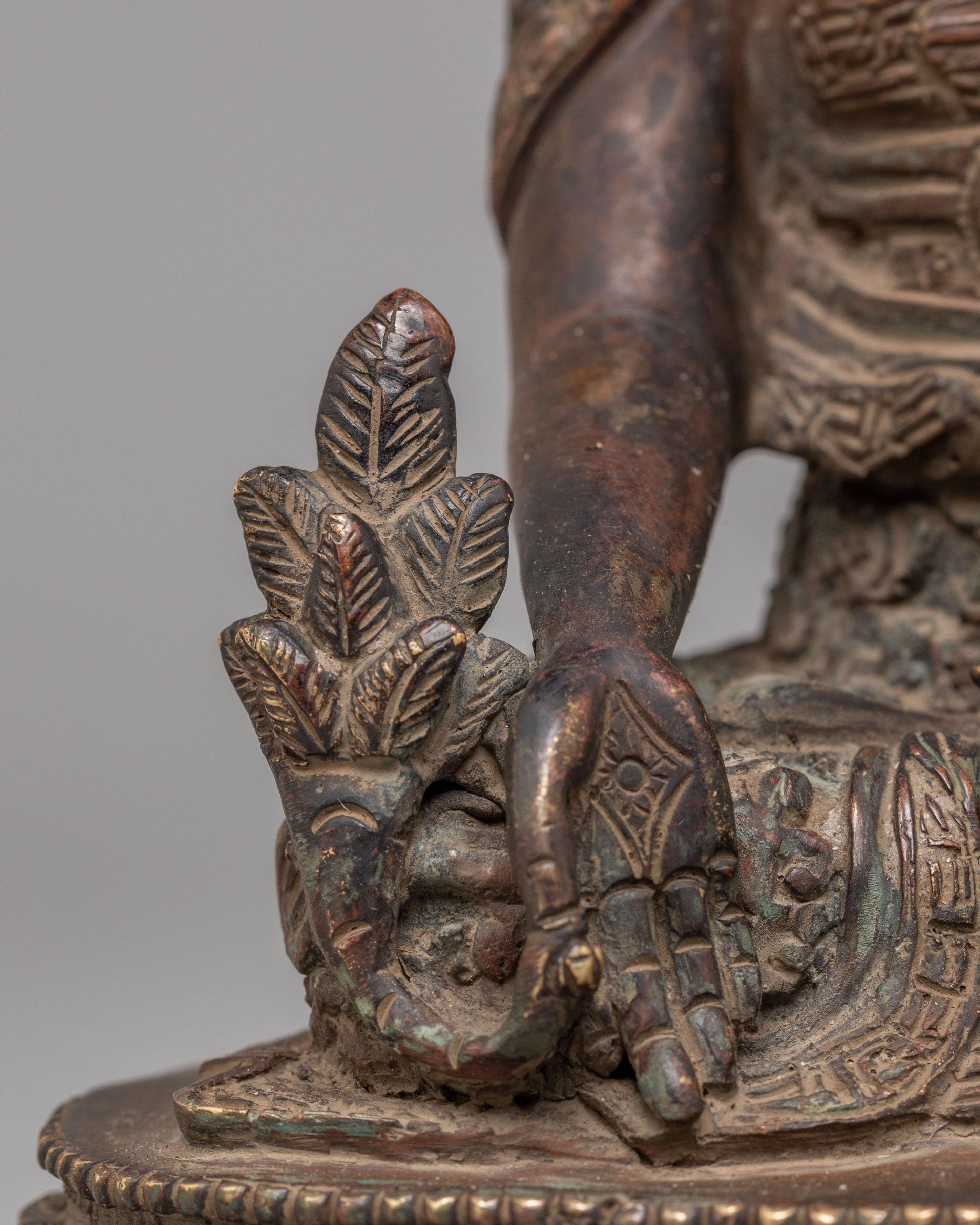 Tibetan Medicine Buddha Sculpture | Symbol of Healing