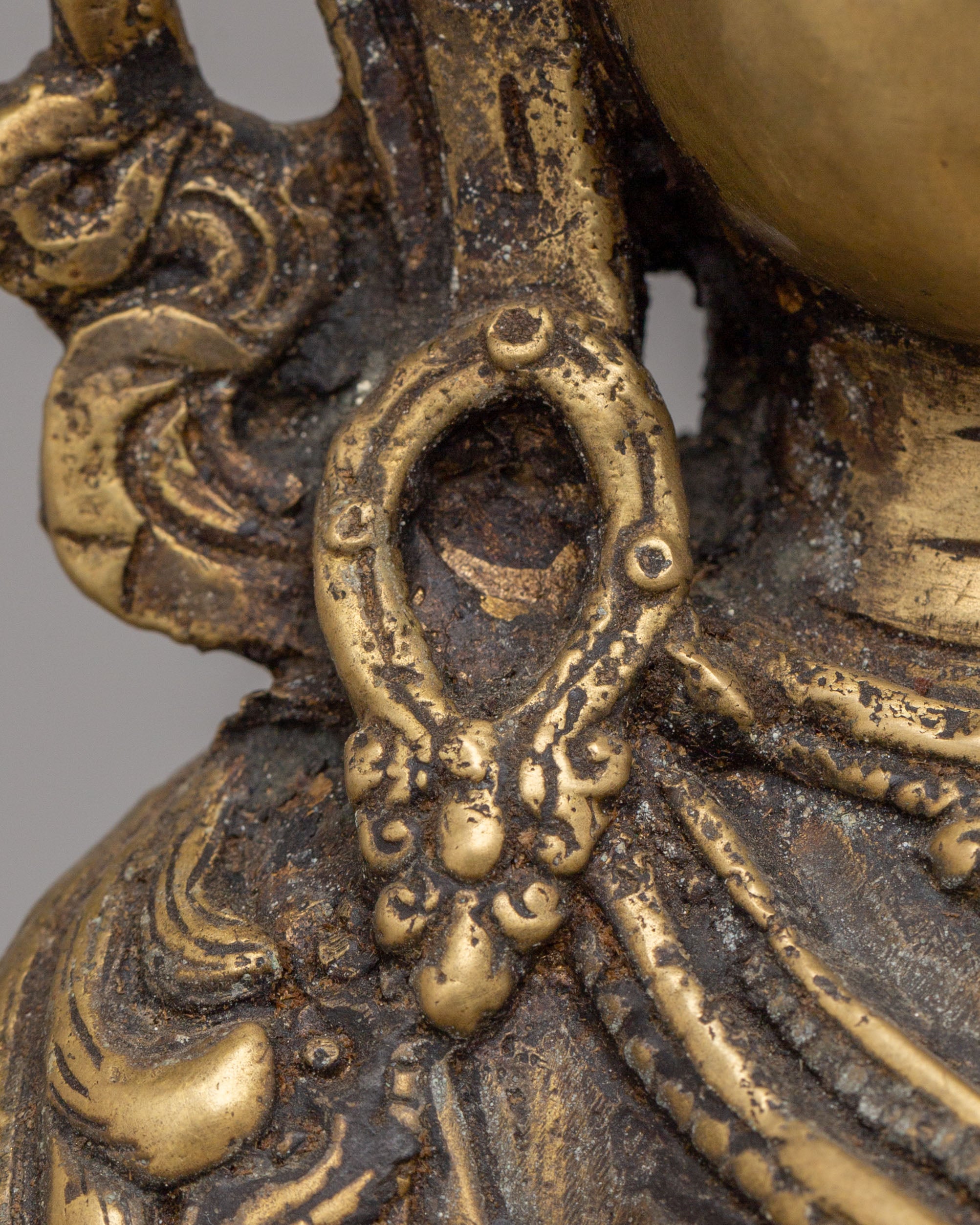 Divine Lakshmi Goddess Statue | Radiant Deity of Abundance