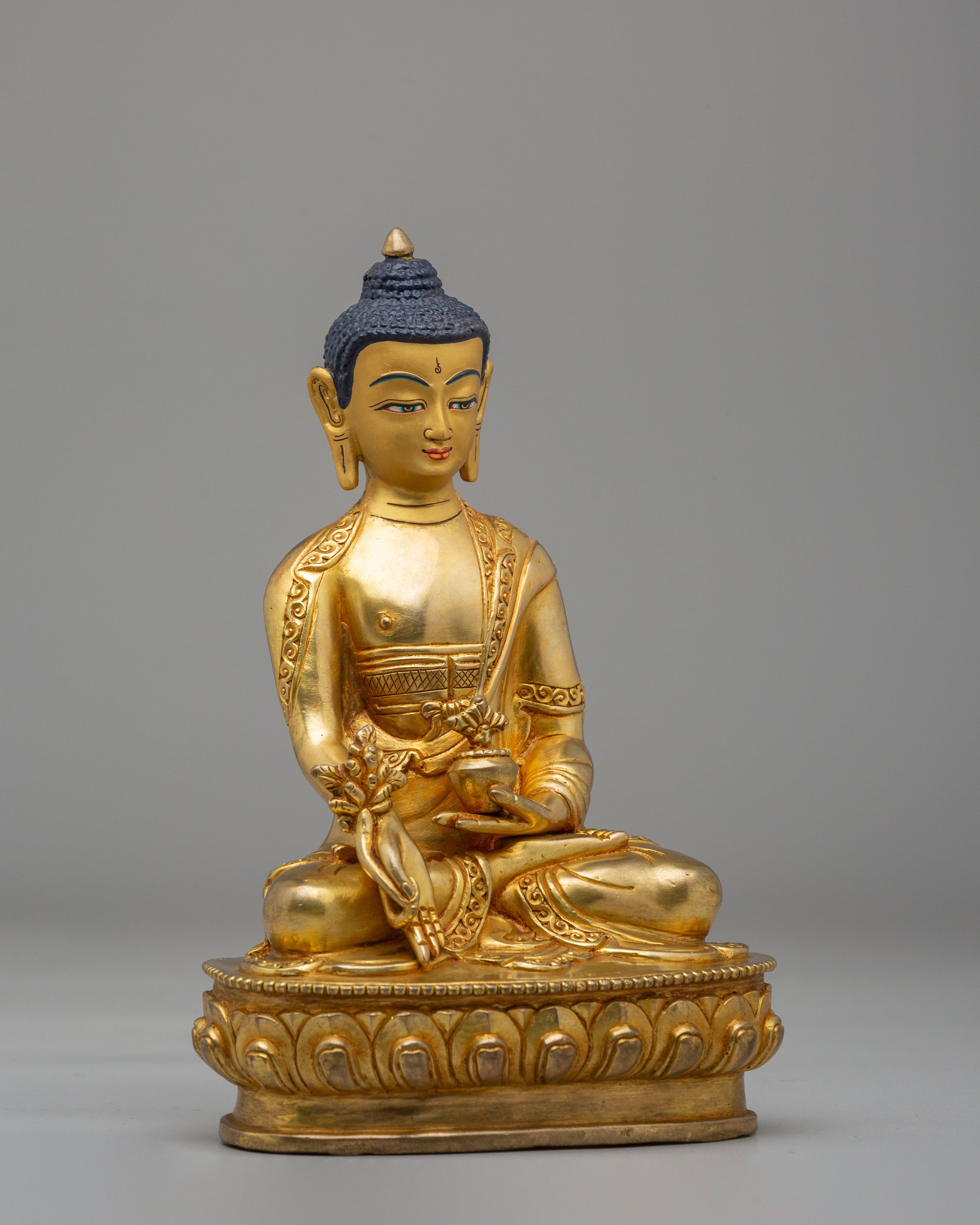 Himalayan Bhaisajyaguru Statue | Symbol of Healing and Inner Peace