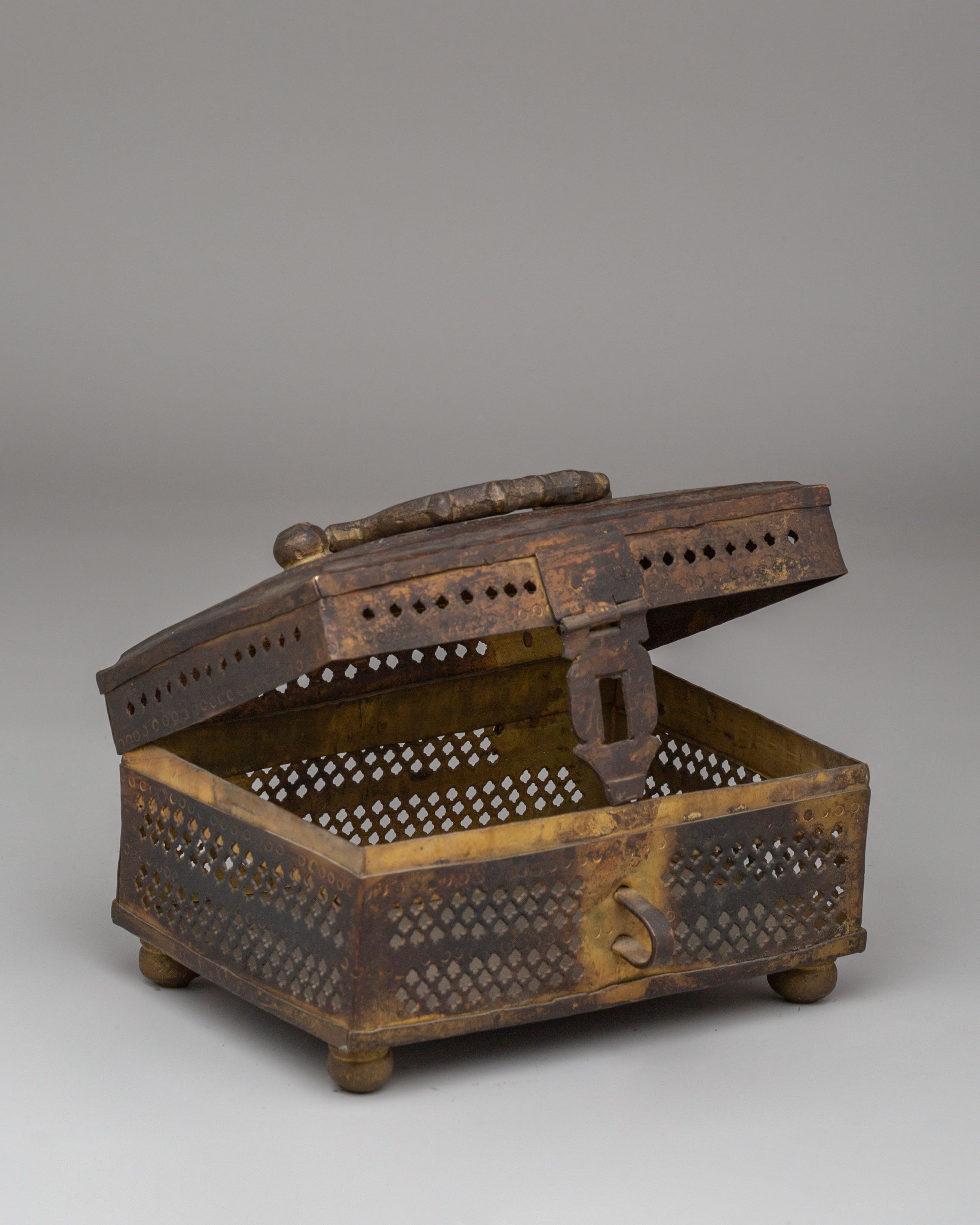 Handmade Antique Finish Box | Decorative Jewelry Holder