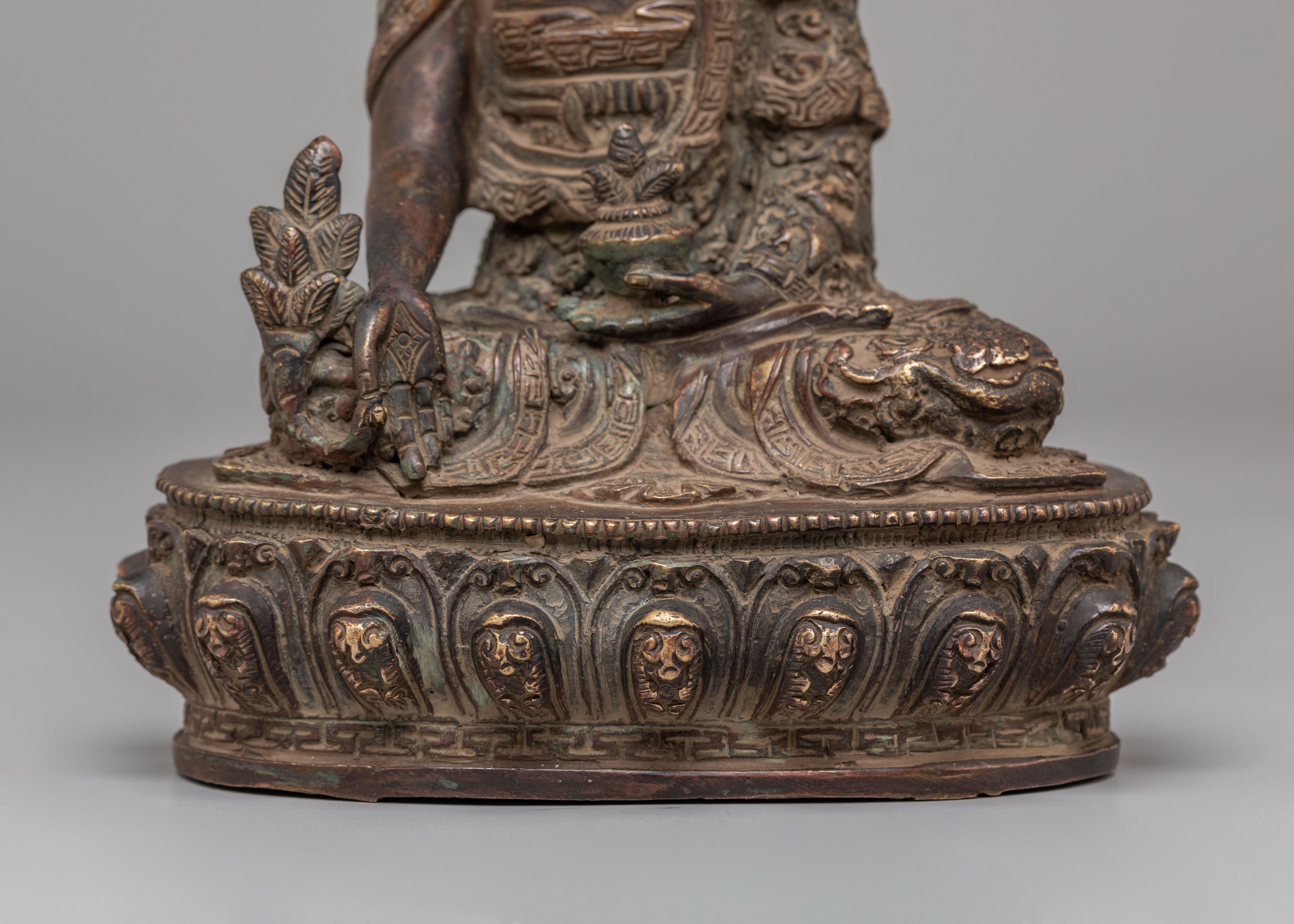 Tibetan Medicine Buddha Sculpture | Symbol of Healing