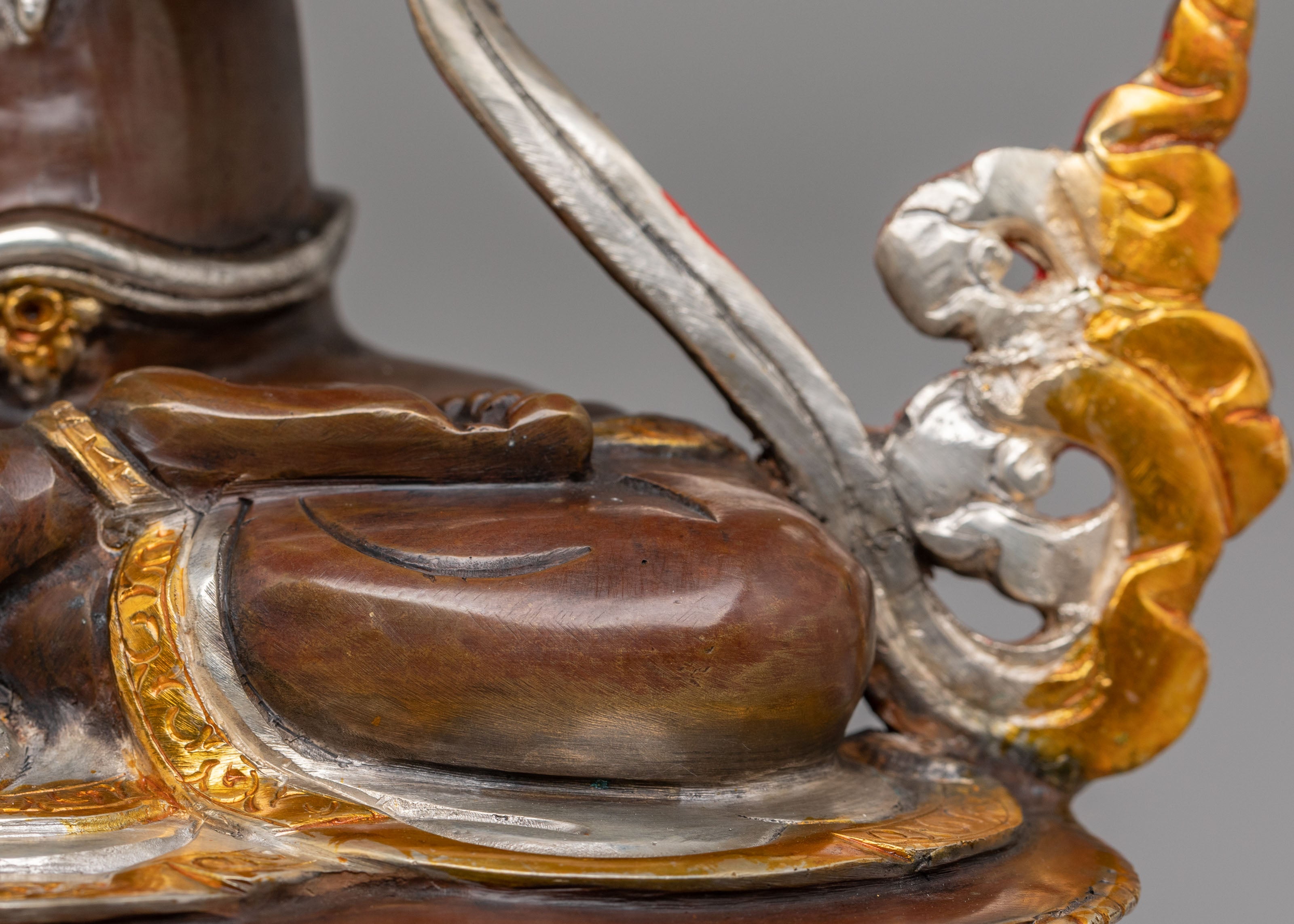 Spiritual Four-Armed Chenrezig Statue | Gold Plated Avalokiteshvara Buddhist Sculpture