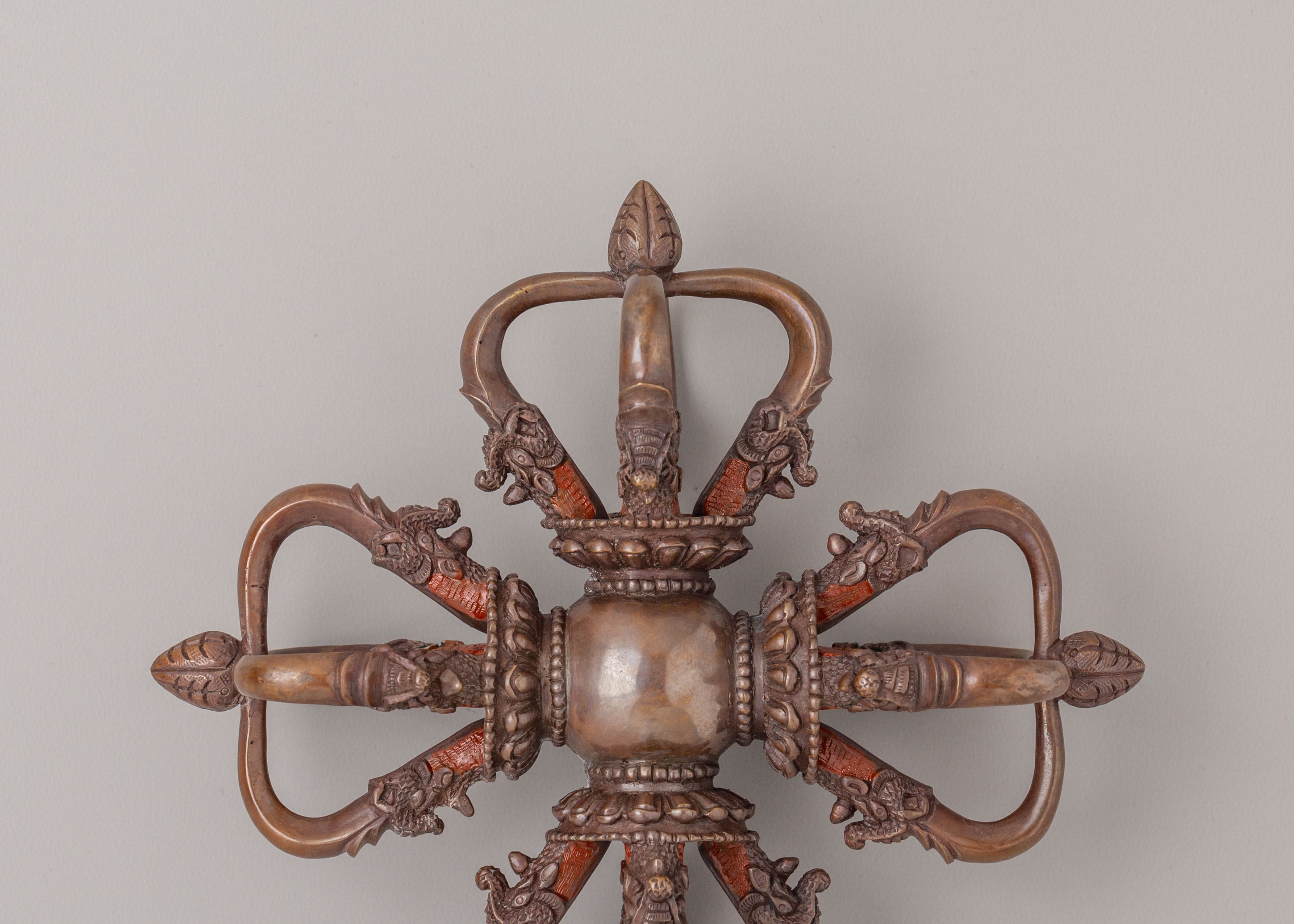 Tibetan Altar Vishwo Vajra | Sacred Tool for Meditation & Protection