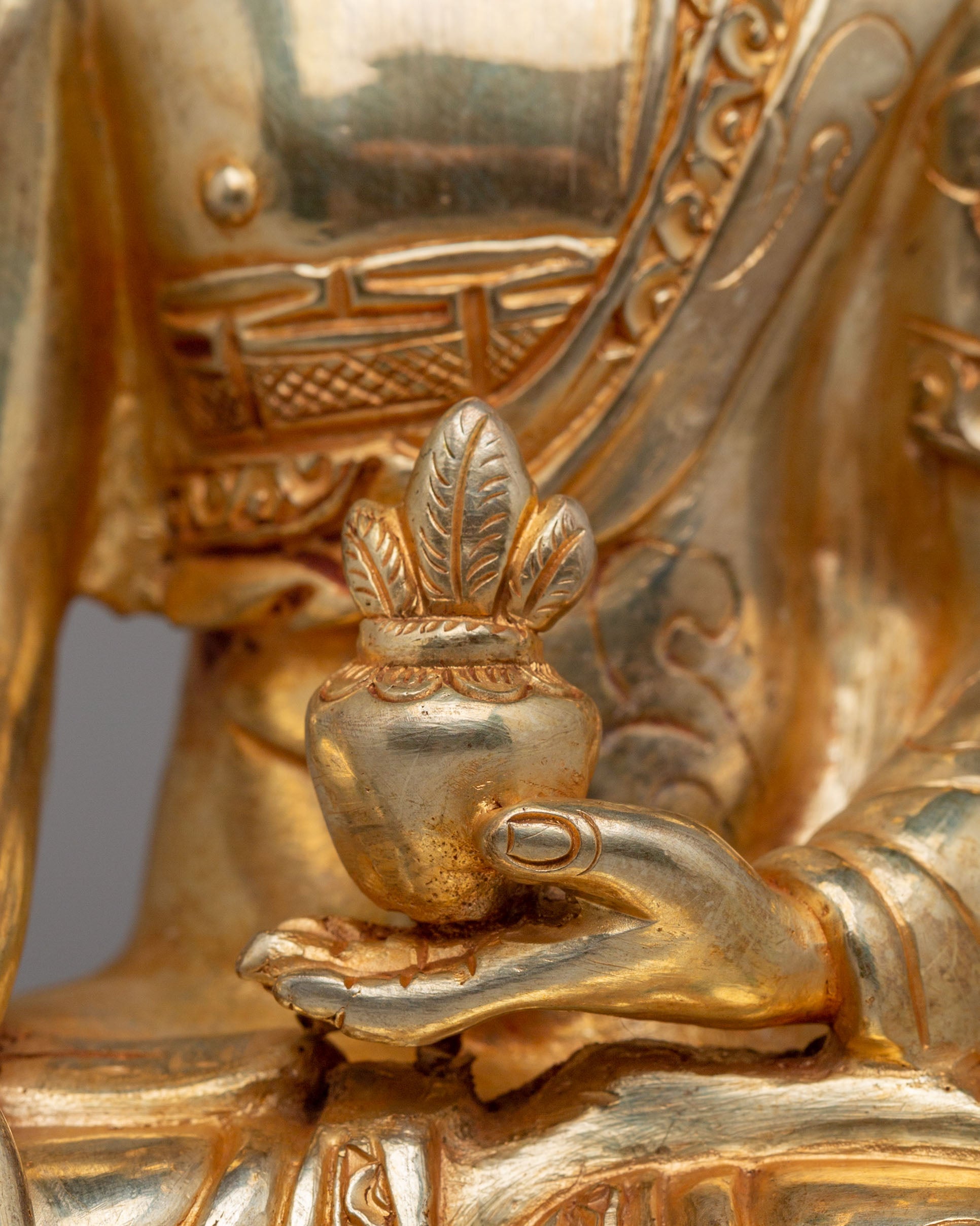 Medicine Buddha Statue for Inner Peace | Bhaisajyaguru Buddhist Sculpture