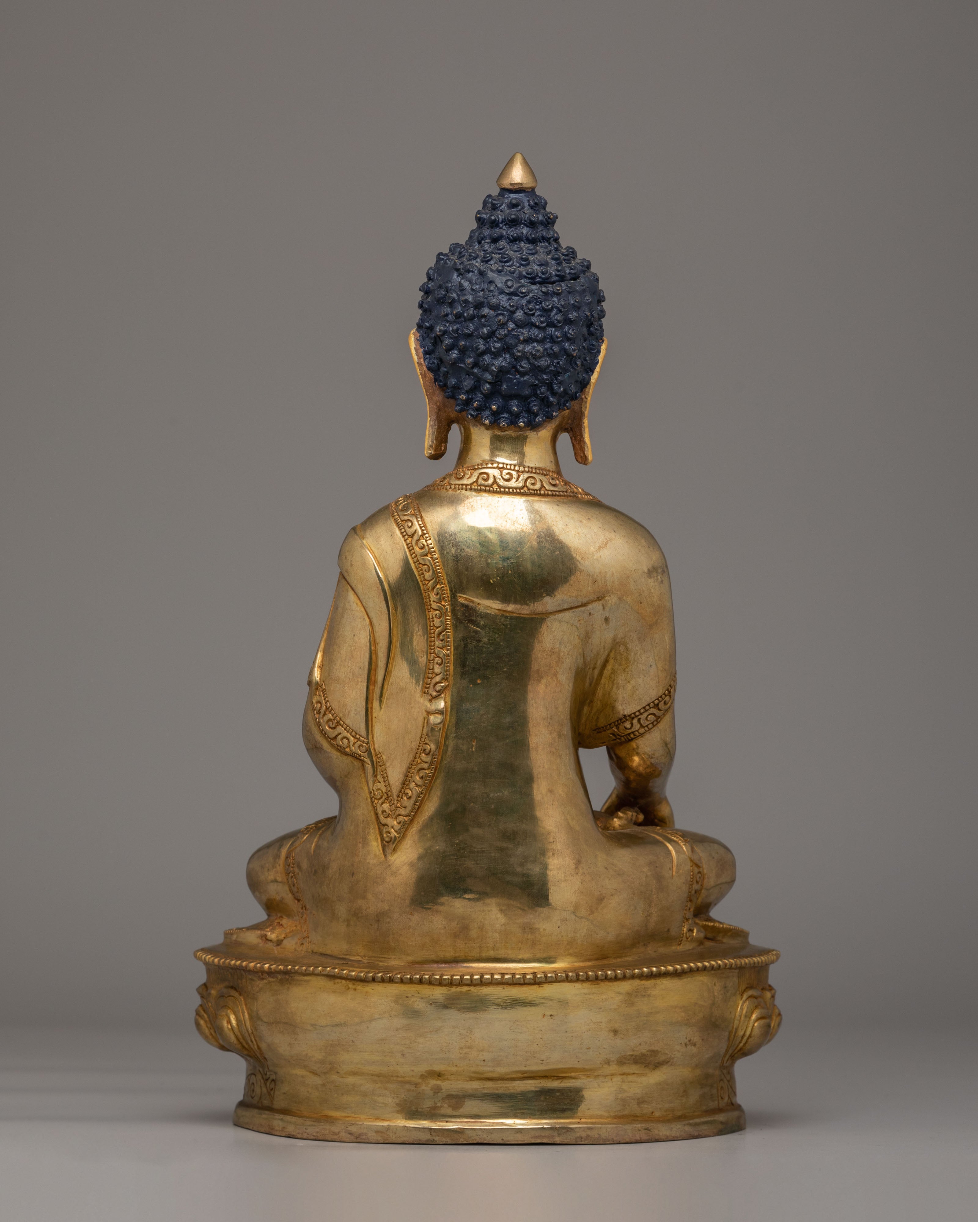Shakyamuni Buddha Shrine Statue | Traditional Buddhist Artwork
