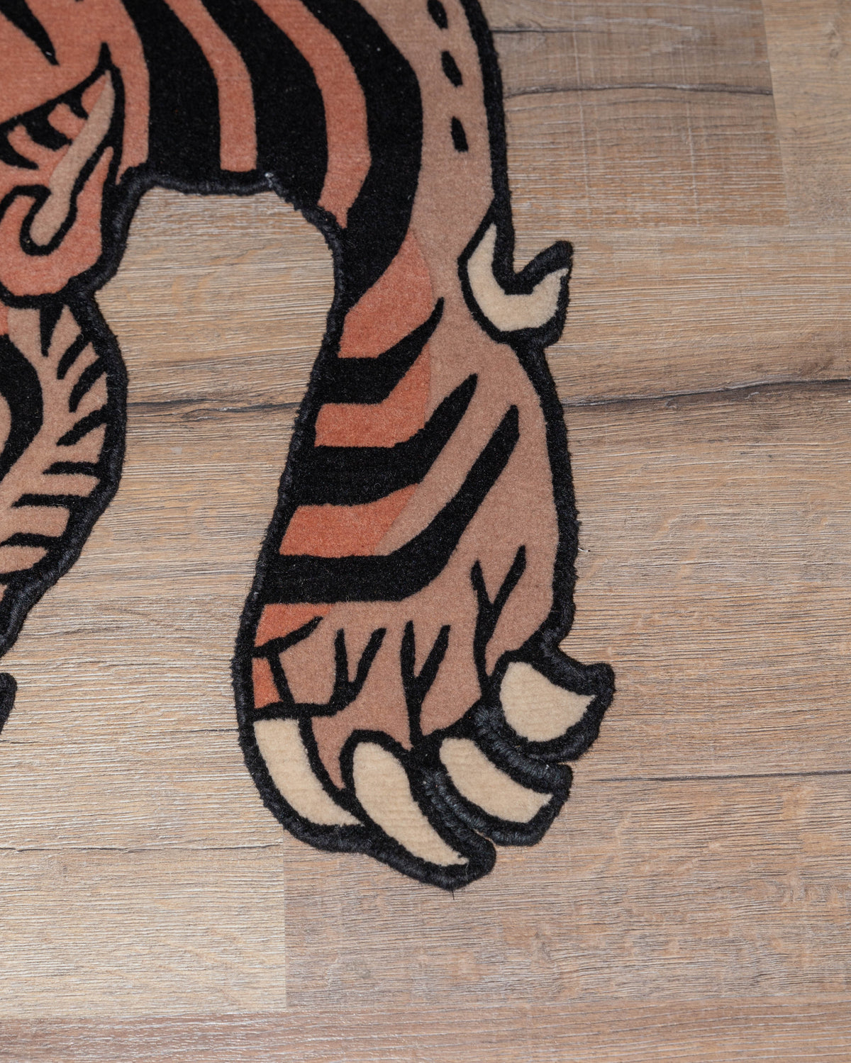 Decorative Handwoven Tiger Rug | Tibetan & New Zealand Wool with Viscose Accents