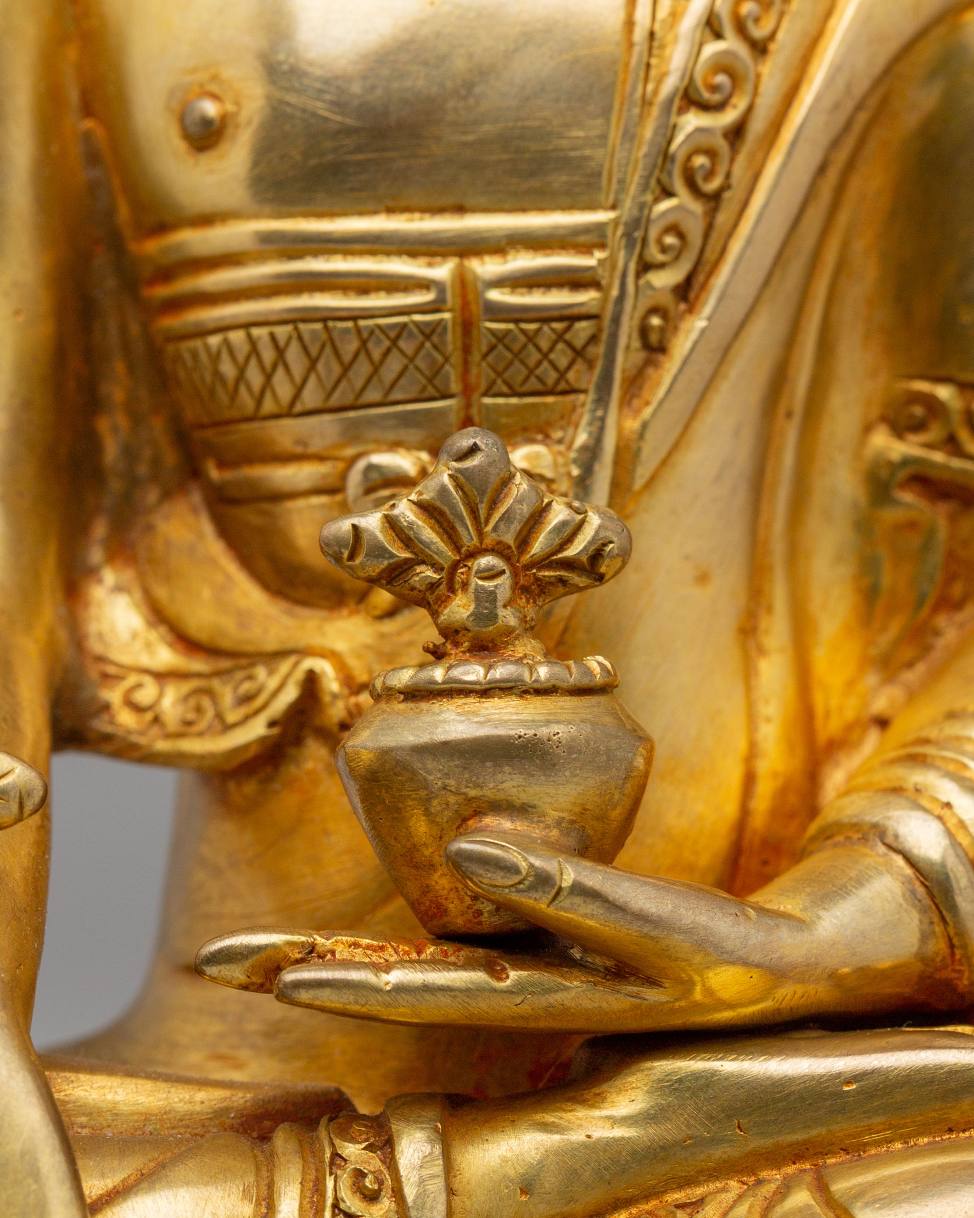 Himalayan Bhaisajyaguru Statue | Symbol of Healing and Inner Peace