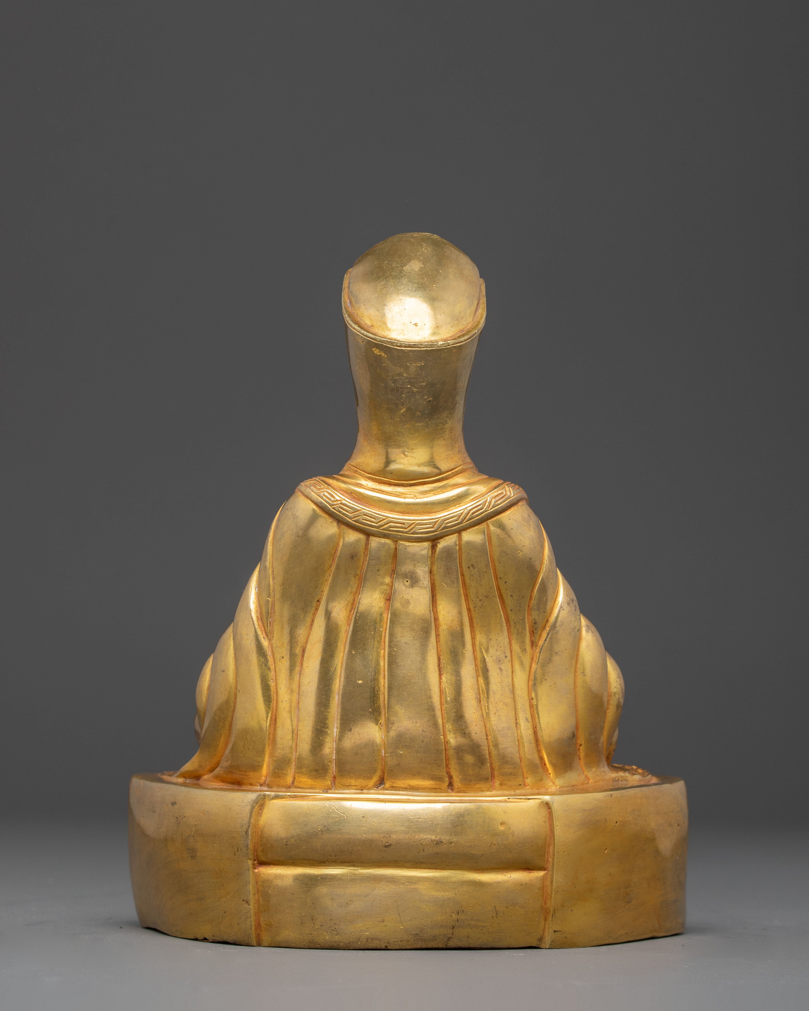 Sacred Gampopa Statue | The Master of Tibetan Buddhism