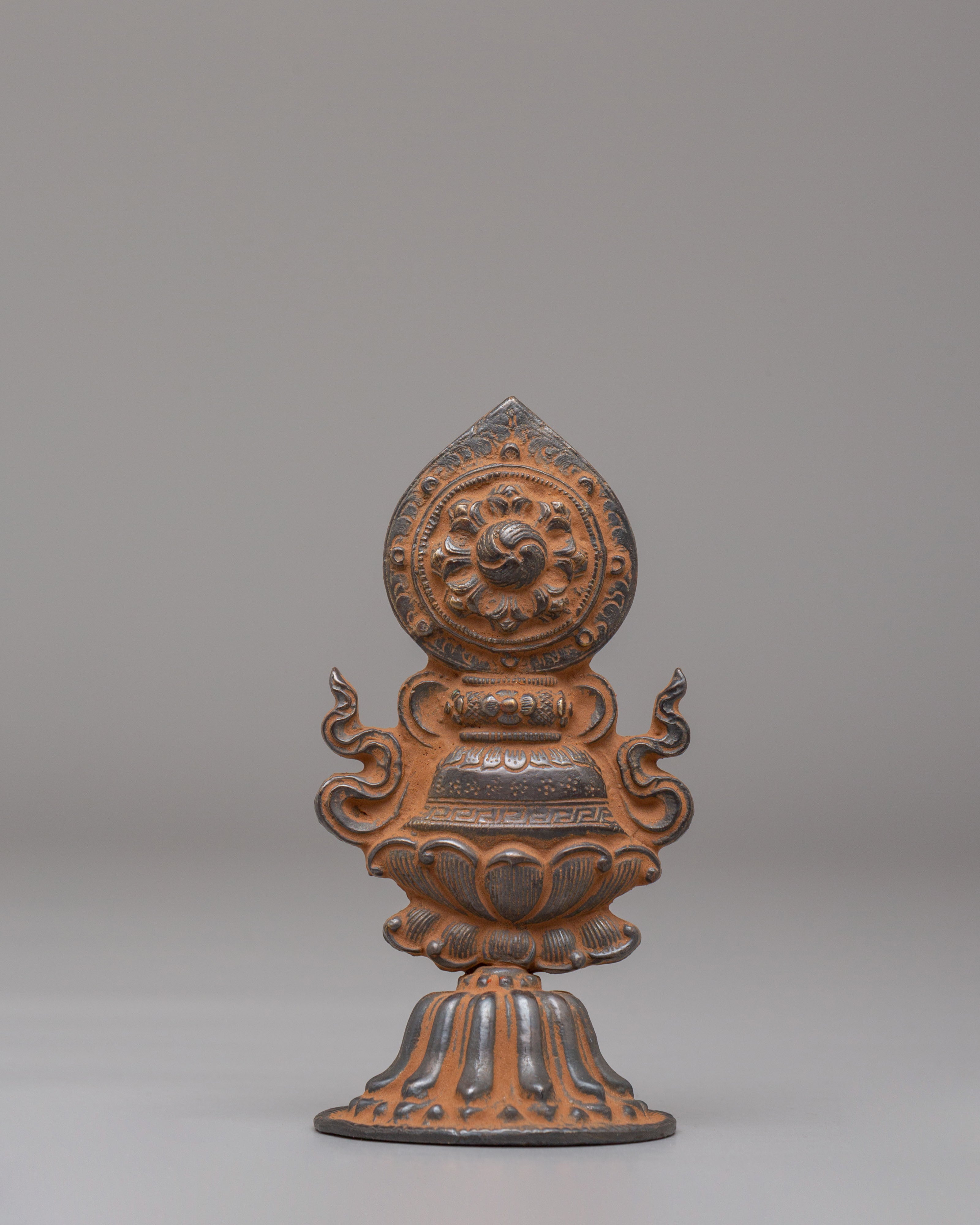 Buddhist Chakravartin Possession Offering | Statue for Ritual and Meditation