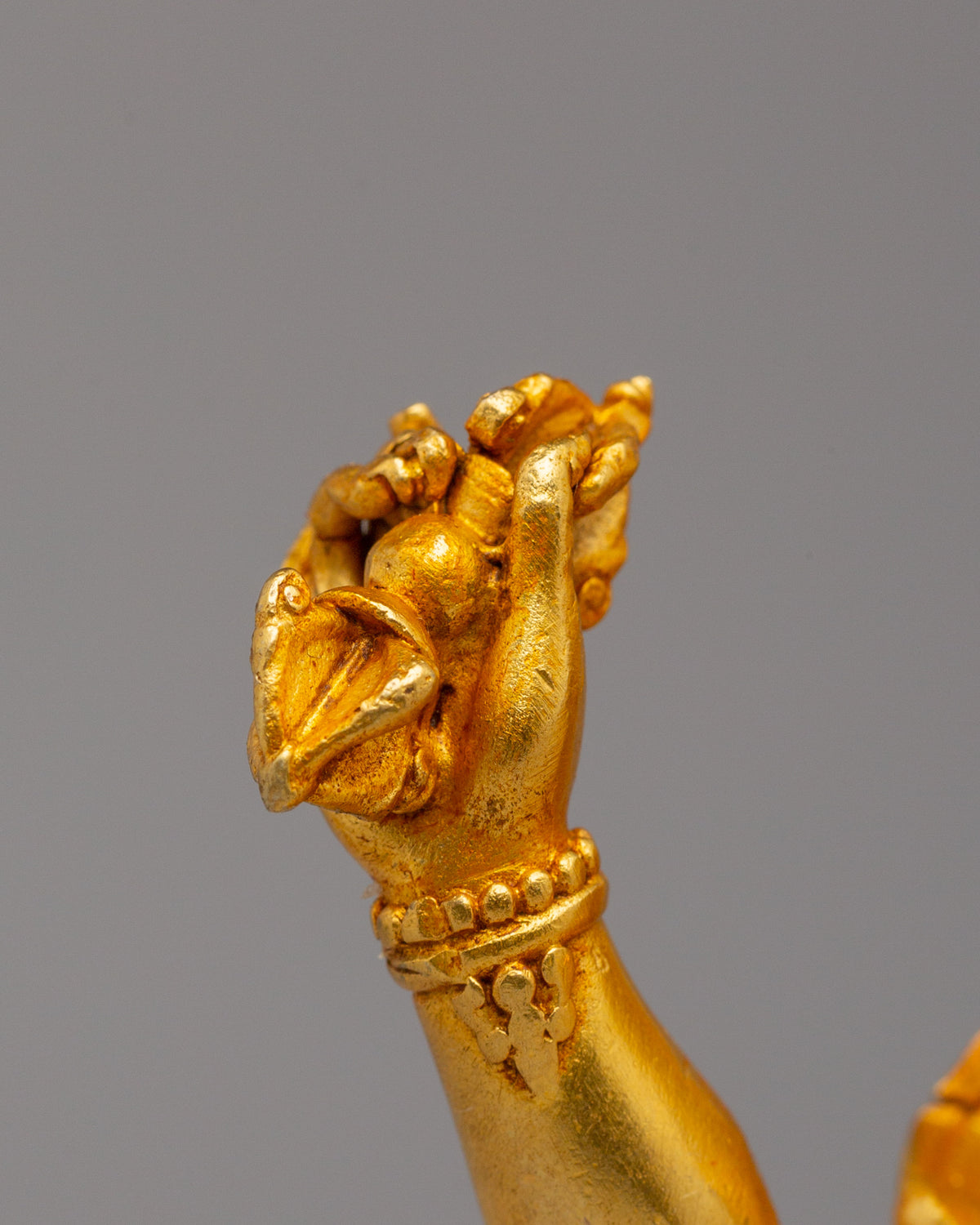 Spiritual Himalayan Vajrapani Statue | Symbol of Enlightened Power and Protection