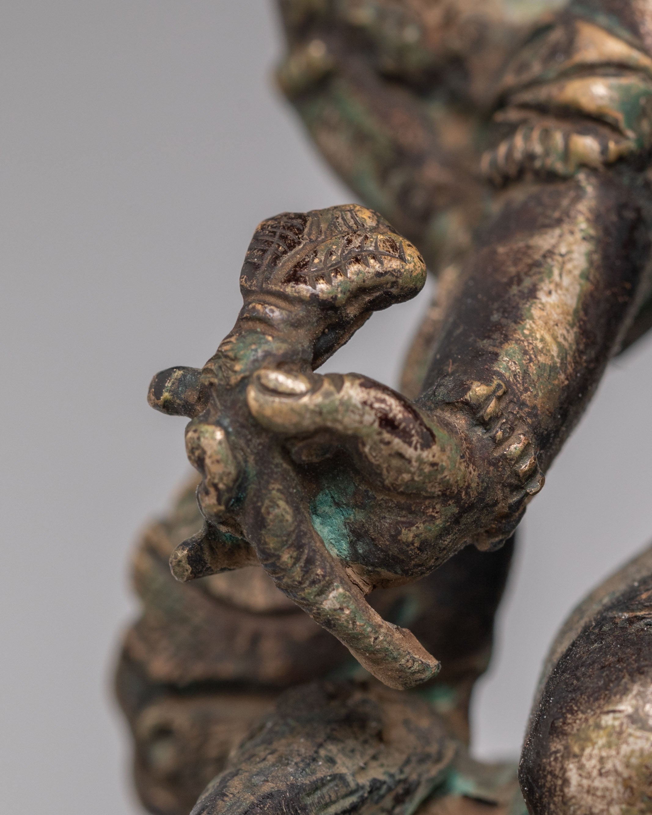 Himalayan Lord Ganesha Sculpture | Antique Finish Copper Statue