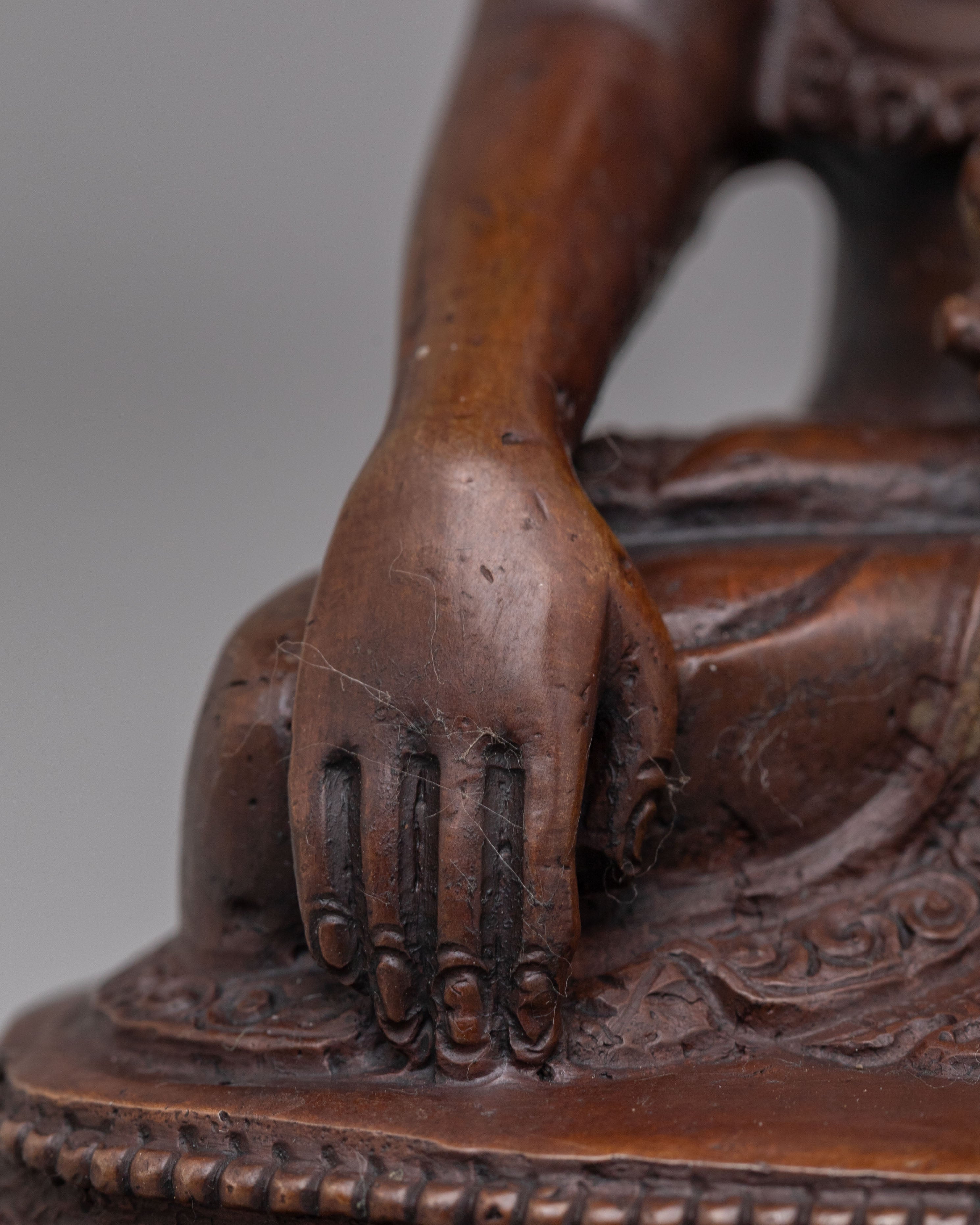 Shakyamuni Buddha Statue for Enlightenment | Oxidized Copper Buddha Figure