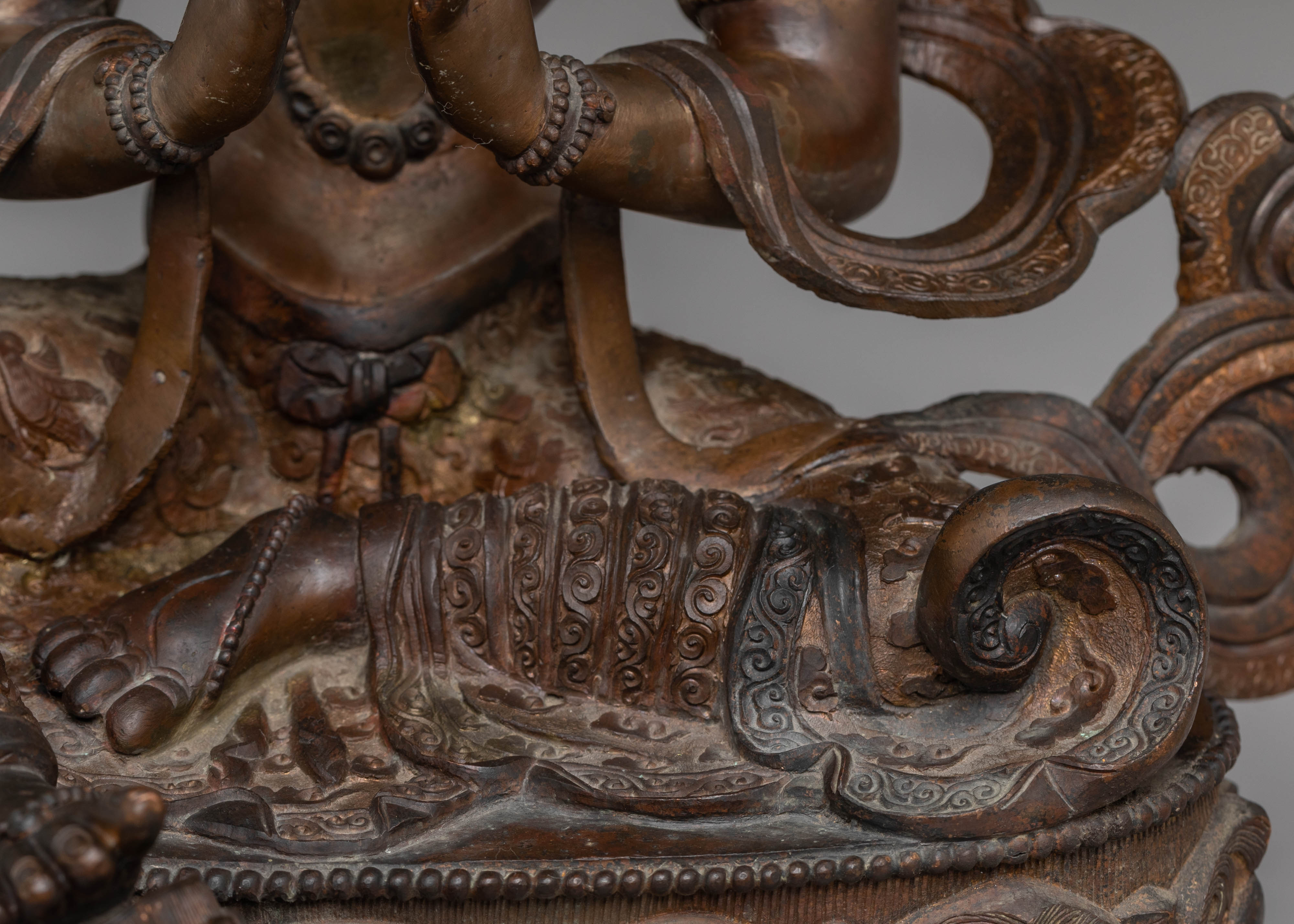Statue of Tara | Symbol of Wisdom & Compassion