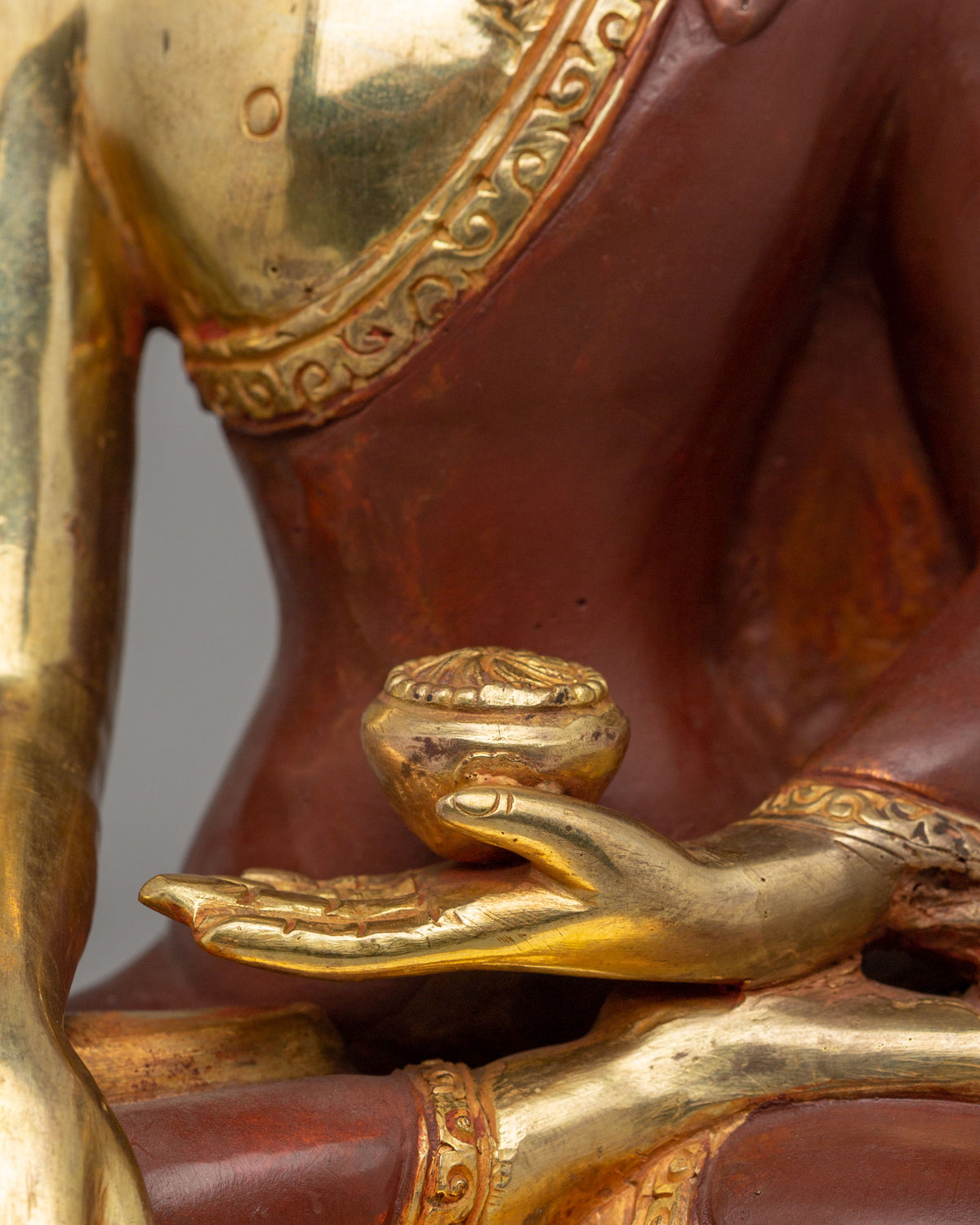Spiritual Crowned Shakyamuni Buddha Statue | Altar Decor