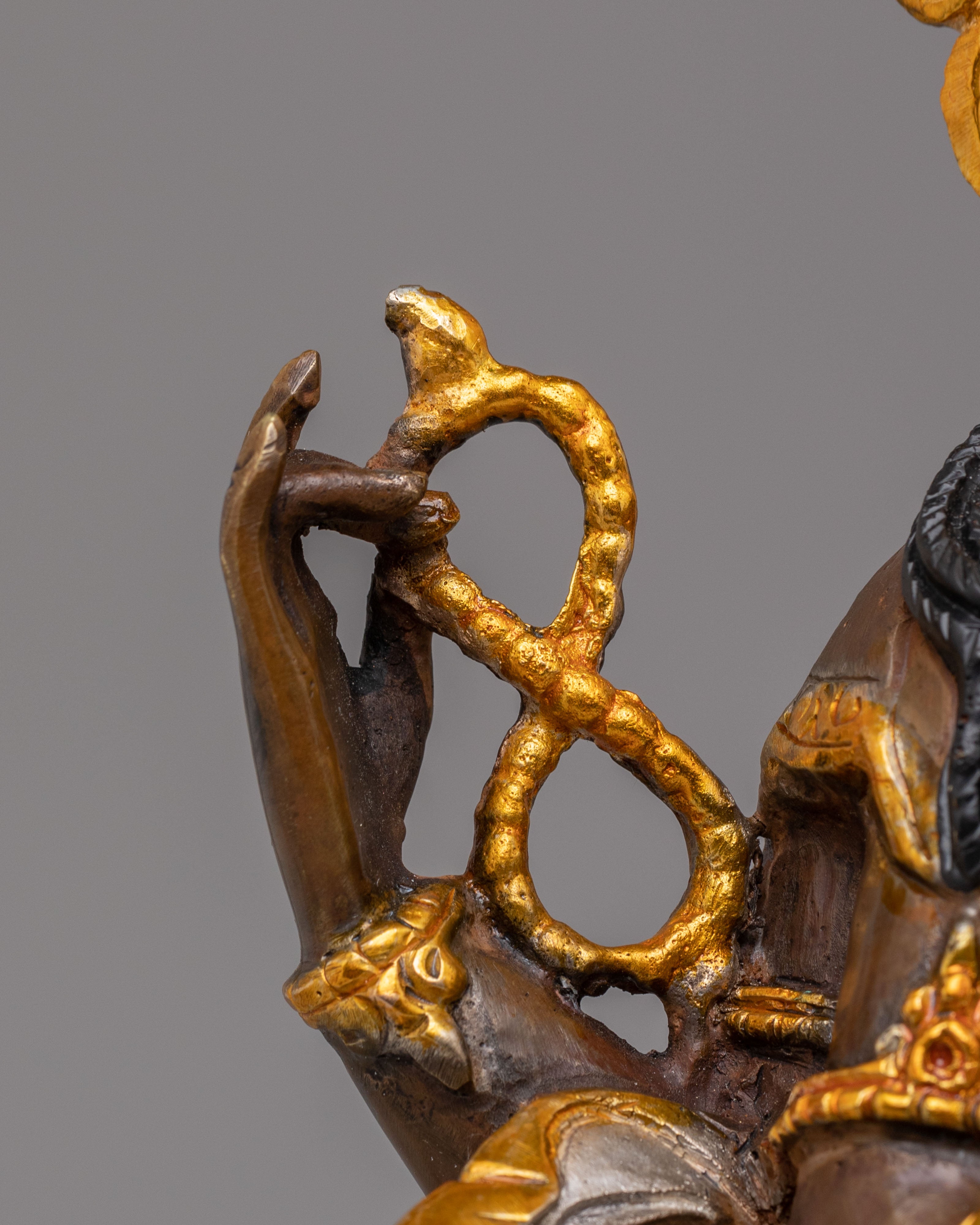 Spiritual Four-Armed Chenrezig Statue | Gold Plated Avalokiteshvara Buddhist Sculpture