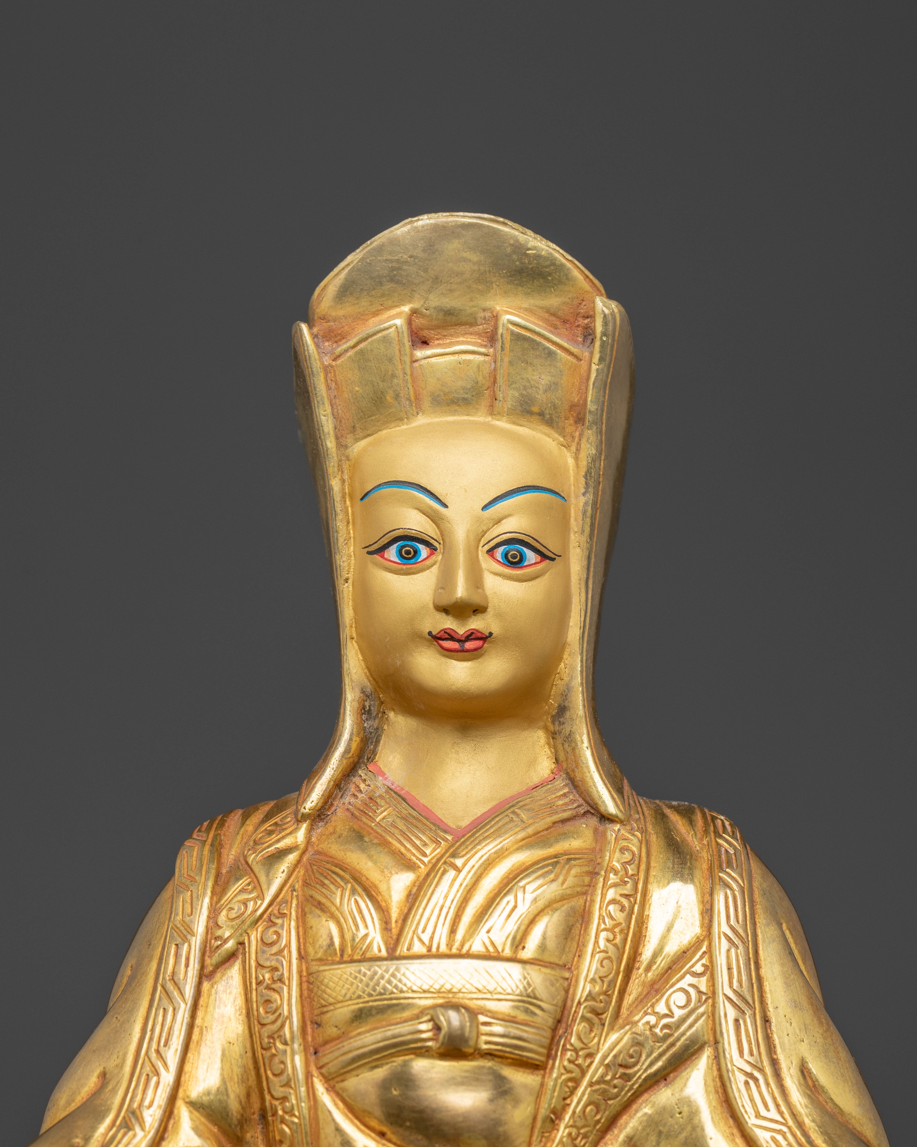 Sacred Gampopa Statue | The Master of Tibetan Buddhism