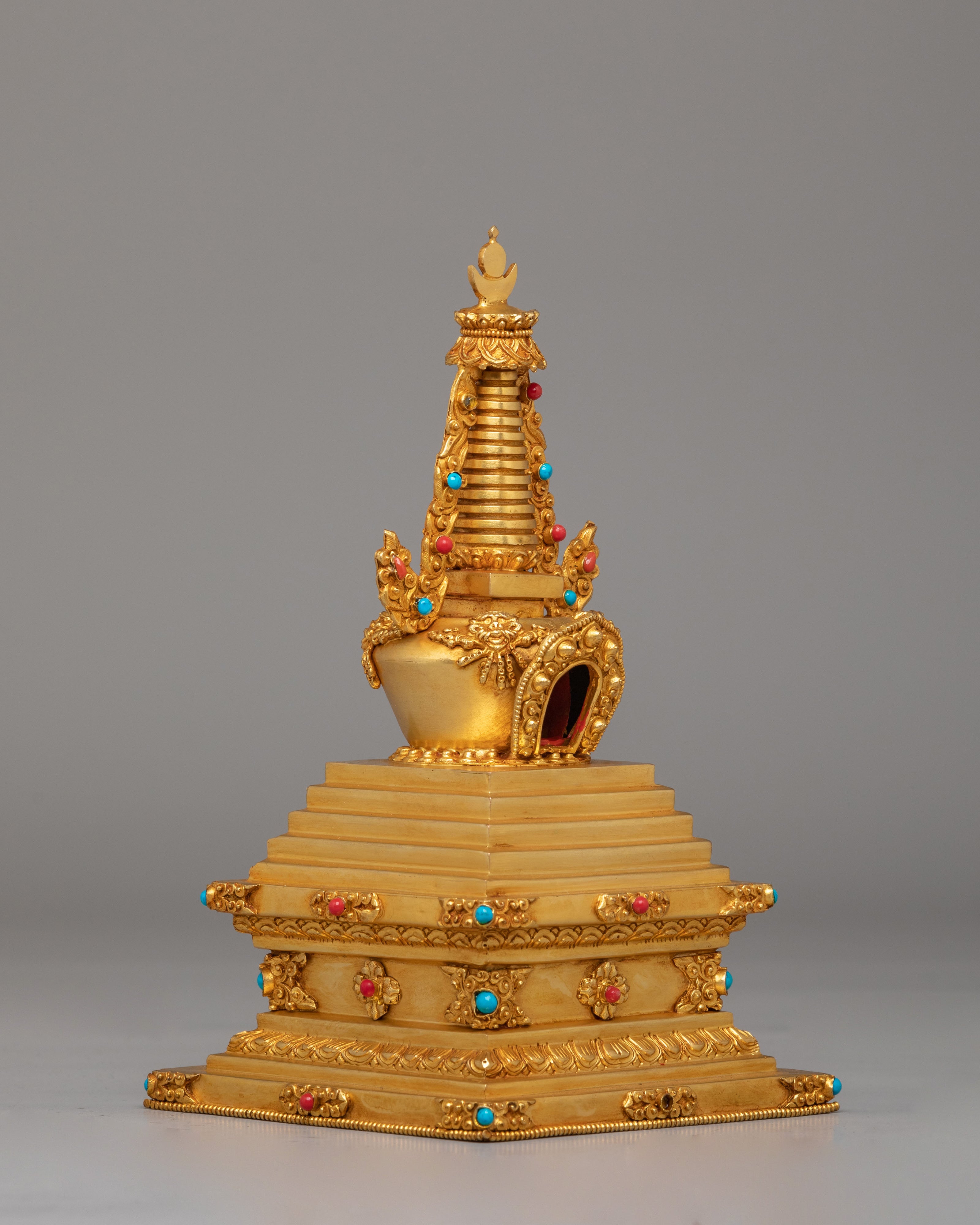 Machine-Made Altar Enlightenment Stupa | Symbol of Buddha’s Victory Over Mara