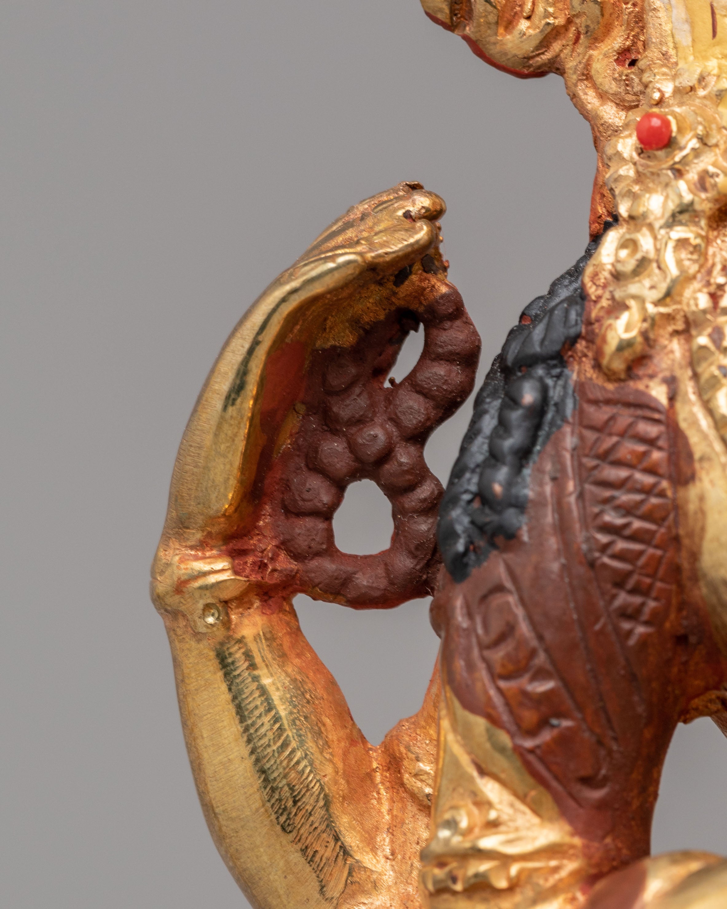 Buddhist Chenrezig Statue | Handcrafted Copper Statue for Meditation