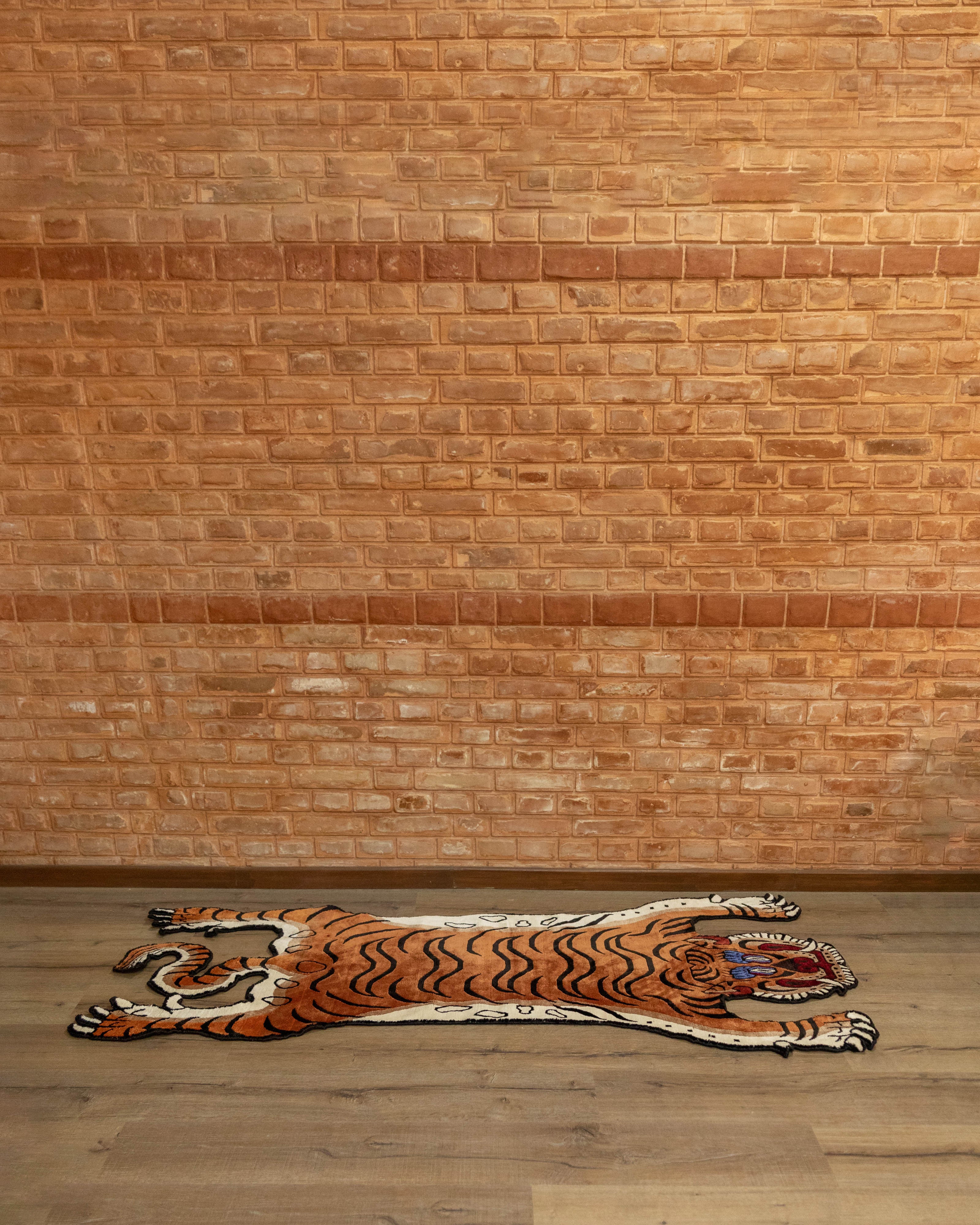 Handwoven Boho Style Tiger Rug | Tibetan & New Zealand Wool with Viscose Accents