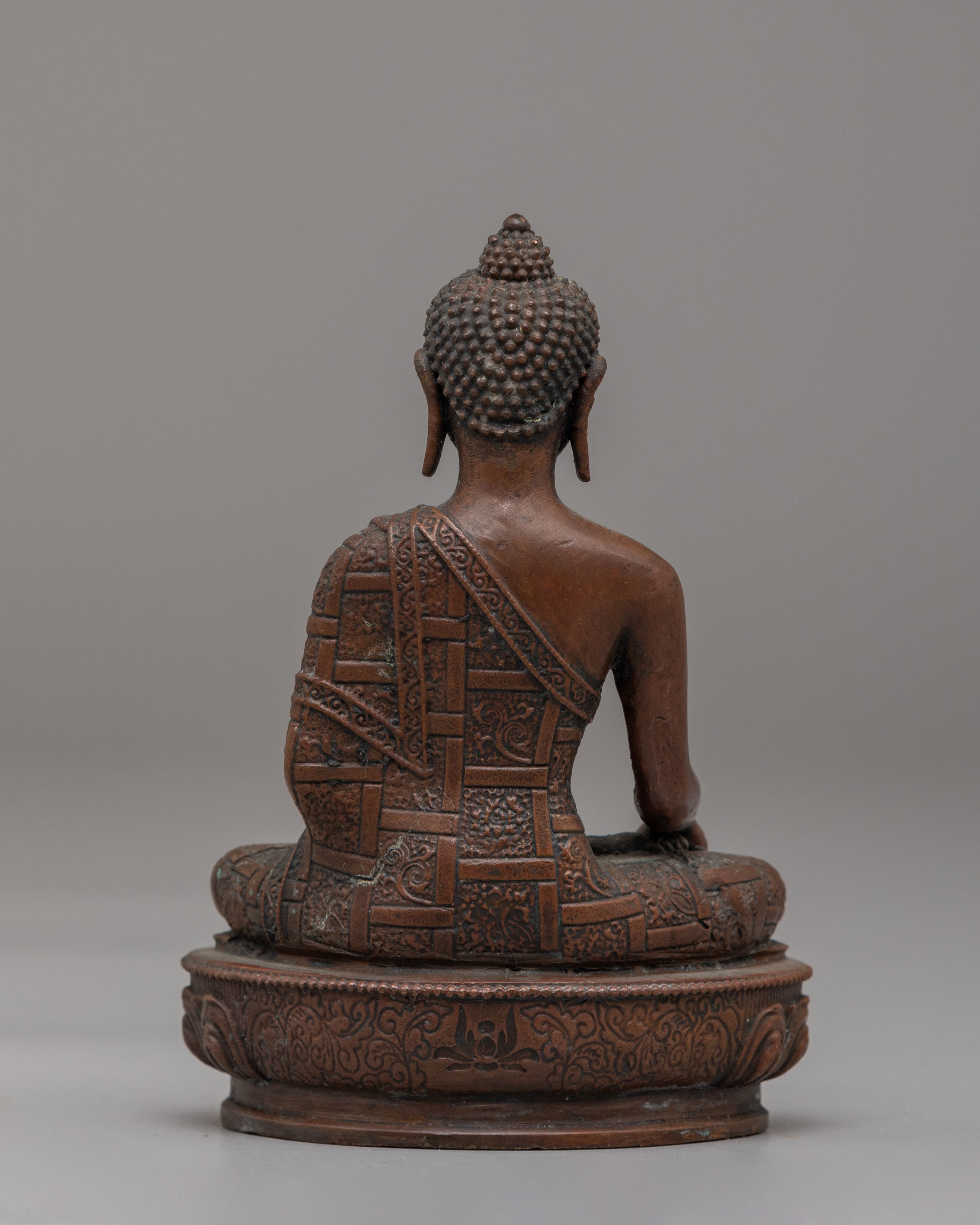 Enlightenment Shakyamuni Buddha Figurine | Oxidized Copper Sculpture