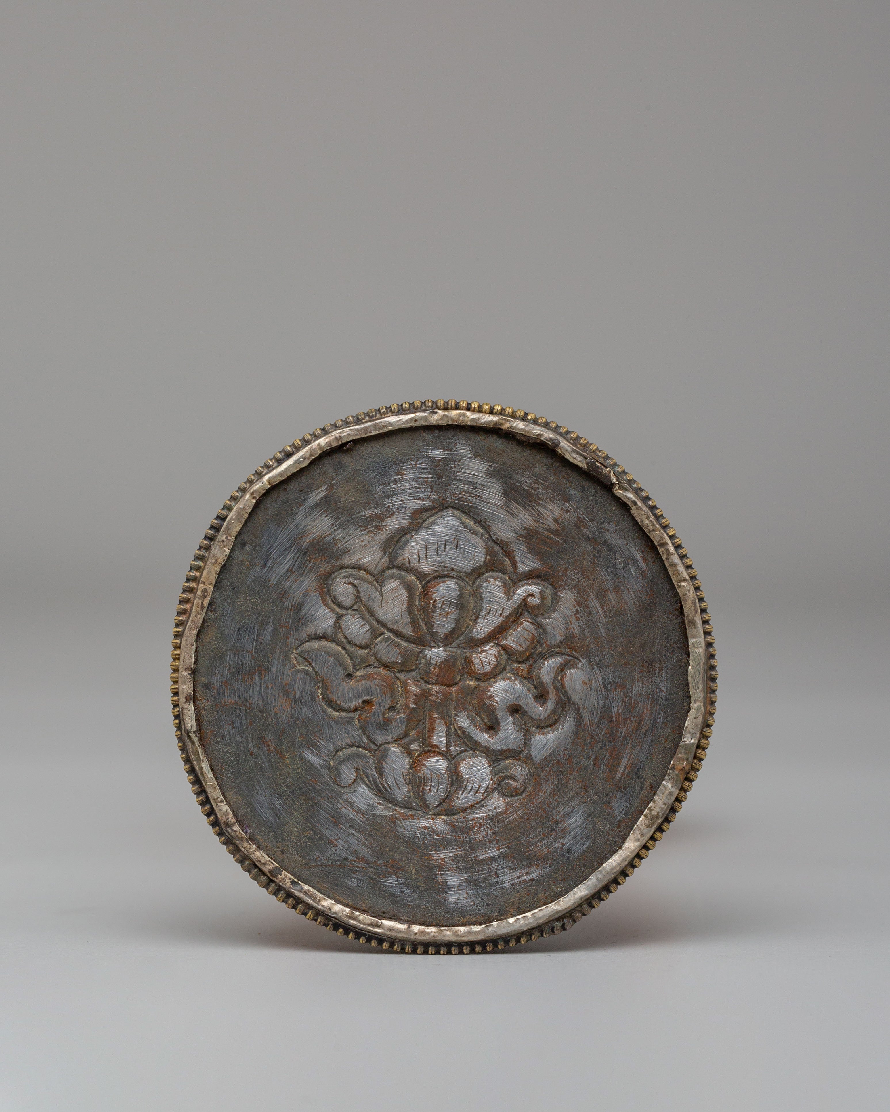 Tibetan Buddhist Stamp | Handcrafted Artwork for Spiritual Practices