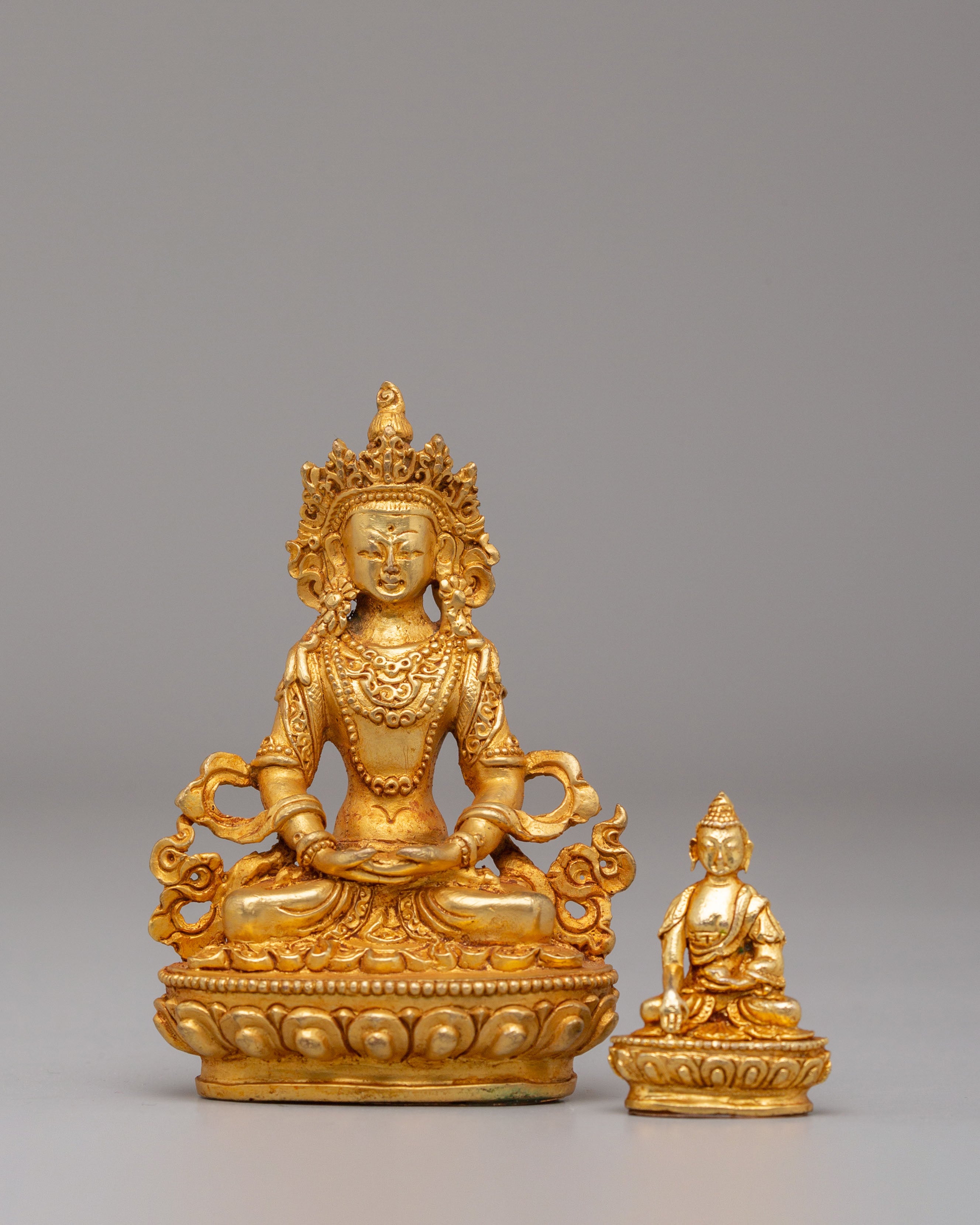 Spiritual Amitayus Altar Statue | Sacred Buddhist Decor