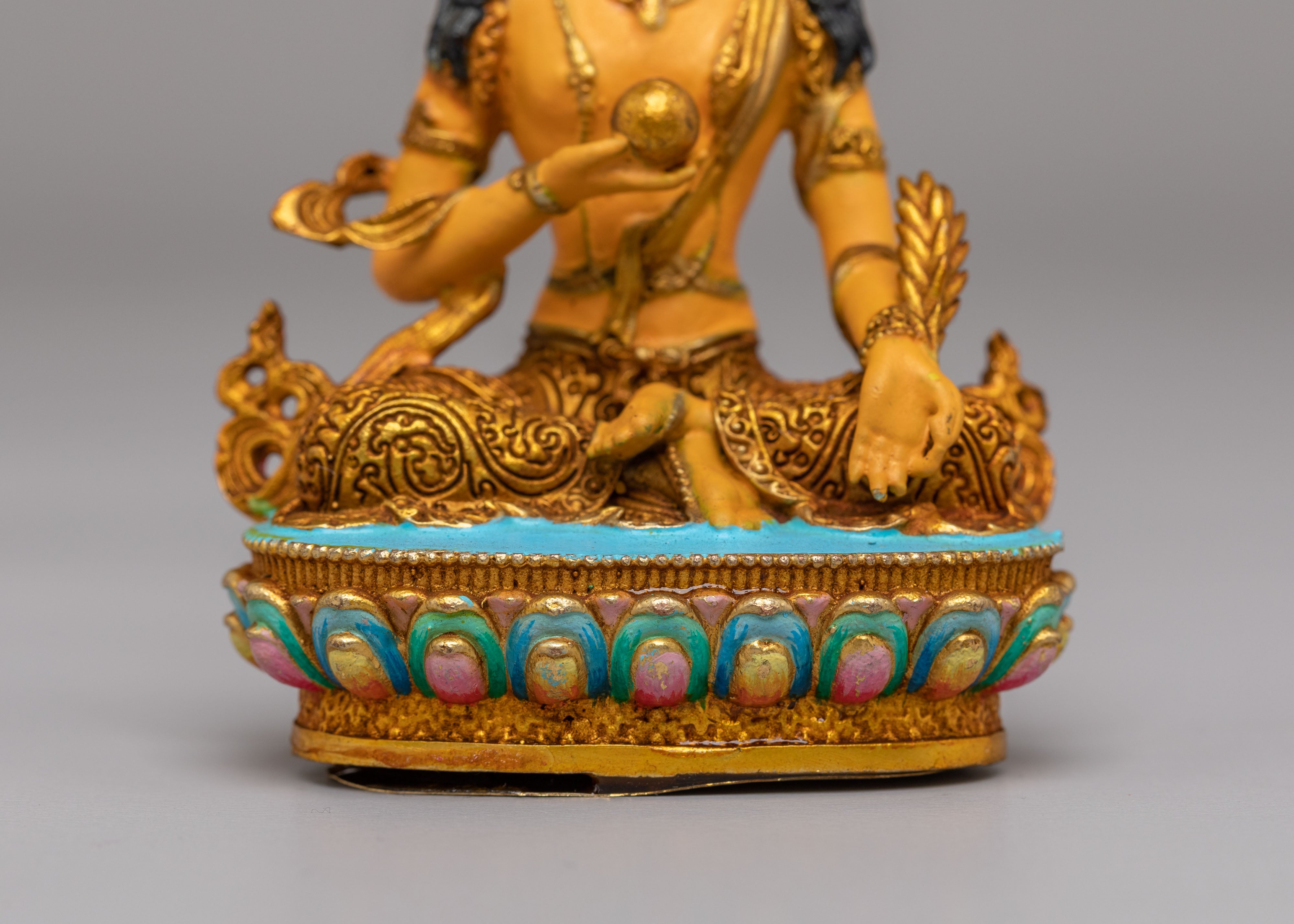 Spiritual Kshitigarbha Shrine Statue | 24K Gold Plated Bodhisattva Decor