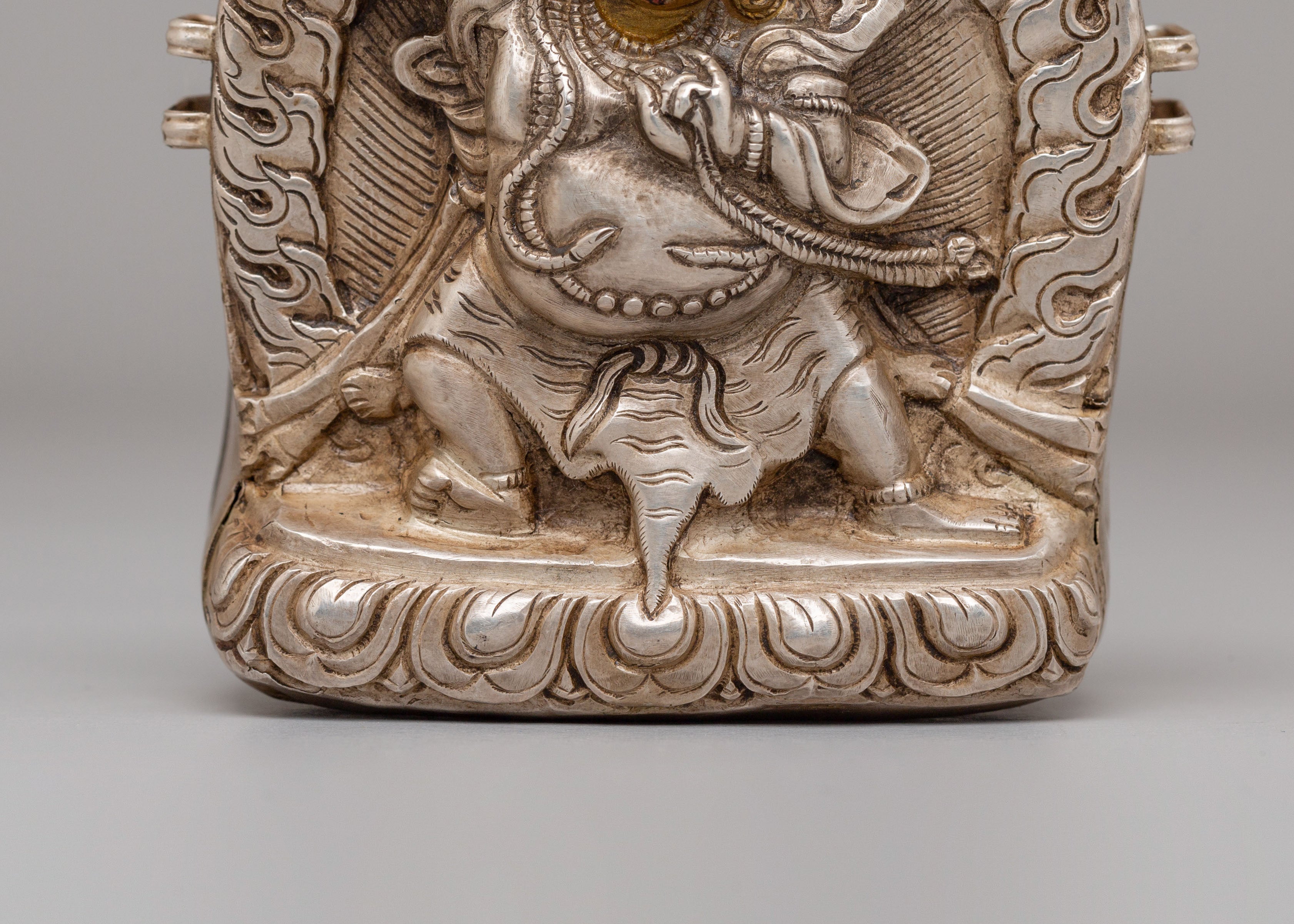 Traditional Vajrapani Ghau Box | Vajrapani Protection Symbol for Altar